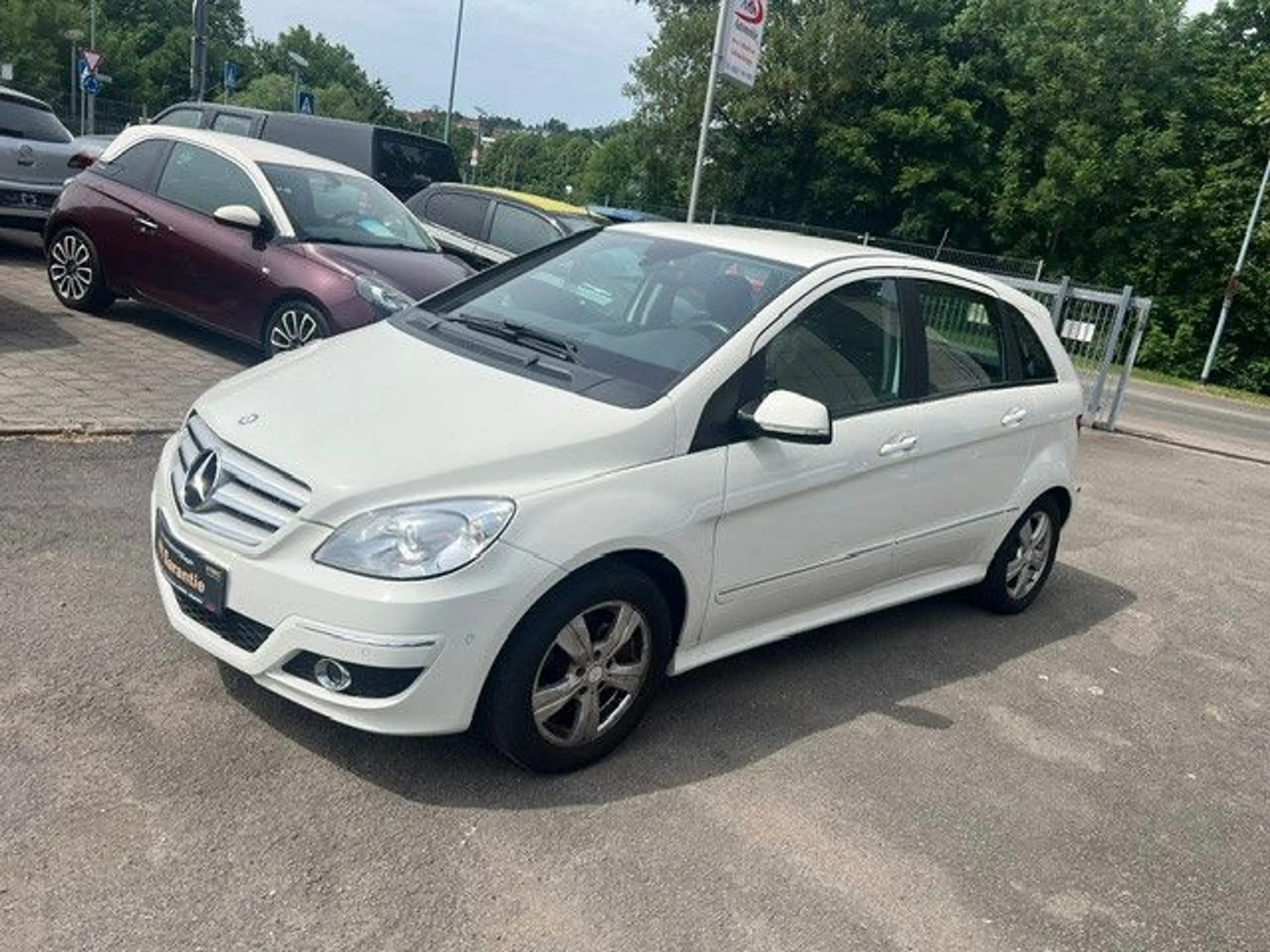 Mercedes-Benz B 200 -KLIMA+SITZ.+AHK-PDC-SCHECKH-incl. GARANTIE — photo 4