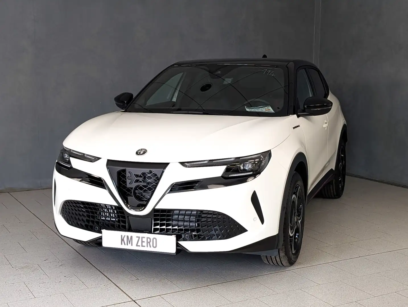 Alfa Romeo Junior 1.2 HYBRID 136CV EDCT6 TECH SPECIALE - 2
