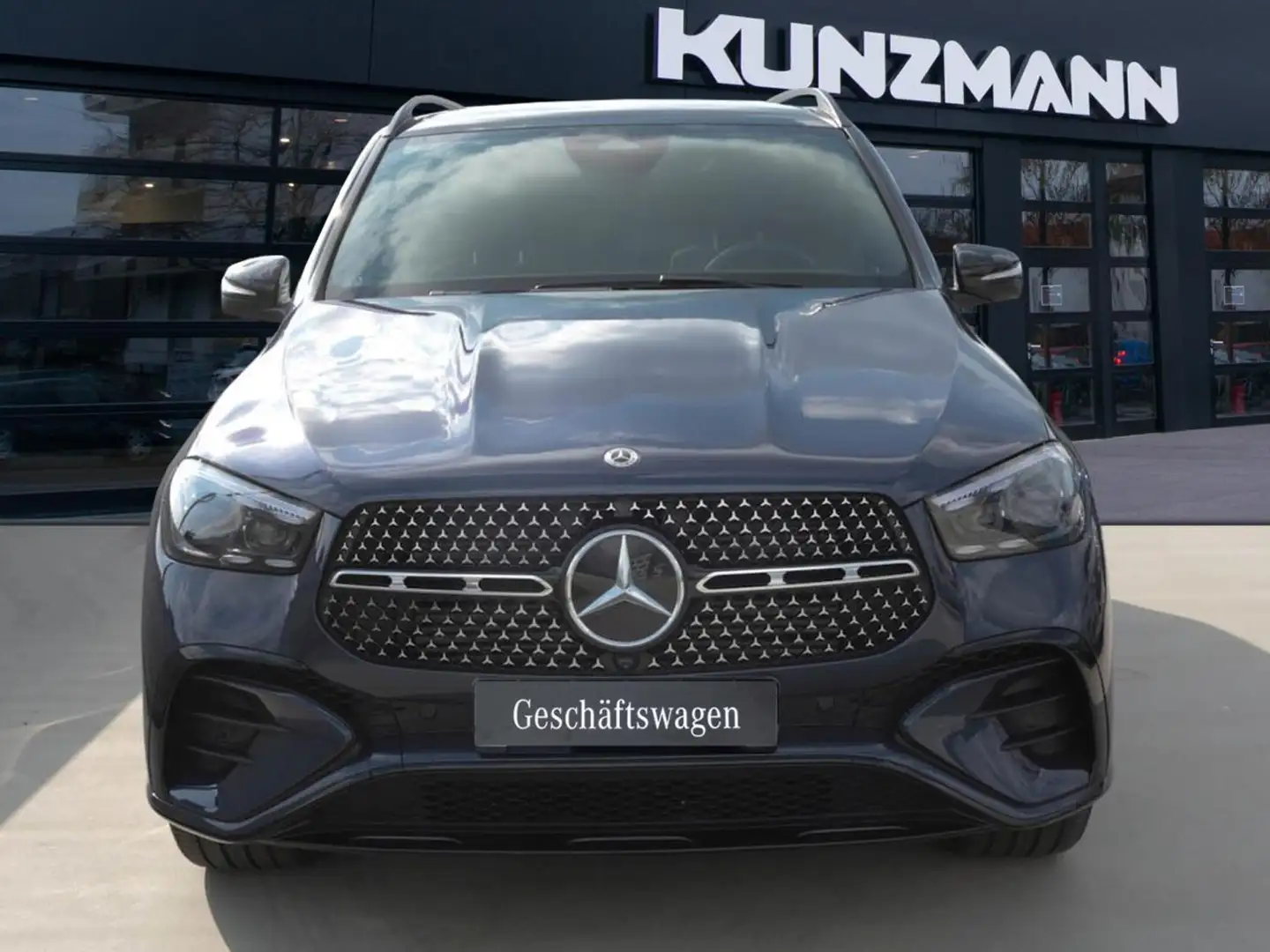 Mercedes-Benz GLE 450 d 4MATIC AMG Night Panorama AHK Airmatic Blau - 2