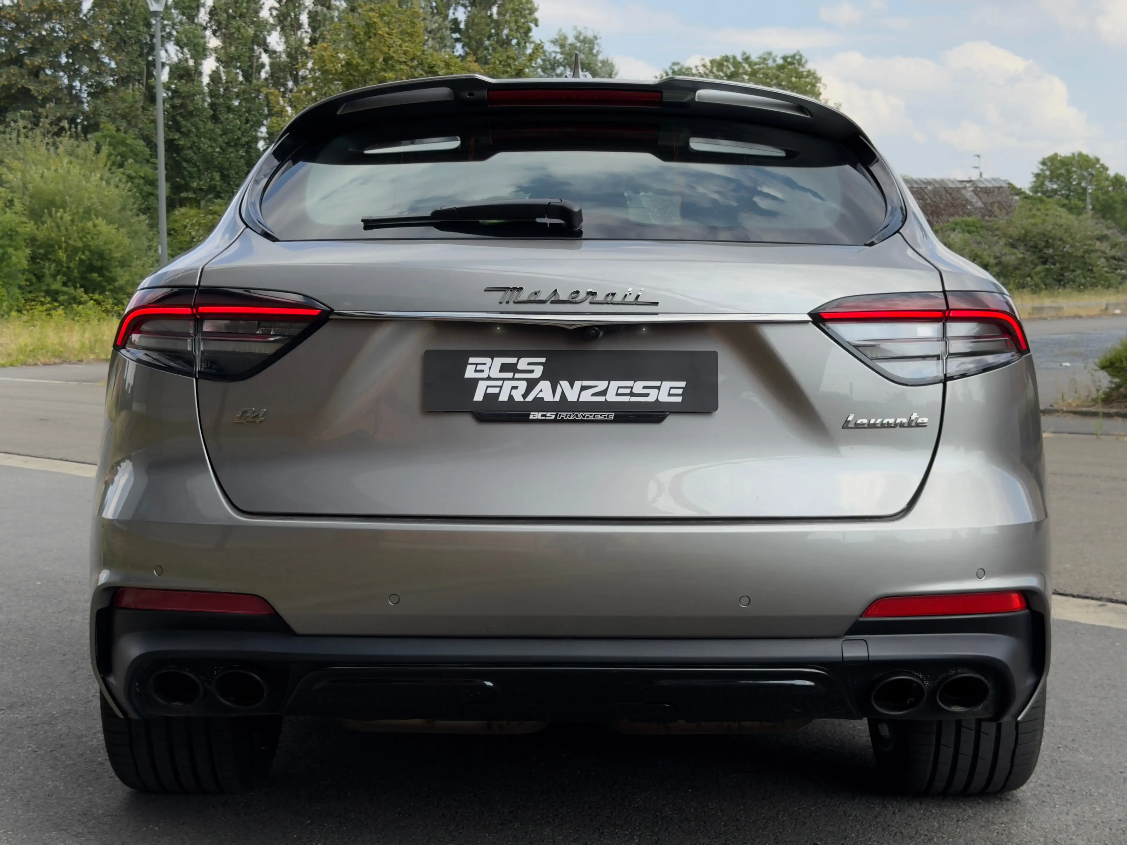 Maserati Levante 3.0 V6 BiTurbo Q4 GranSport — photo 4