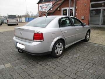 Vectra Stufenheck 2.2 Automatik Edition