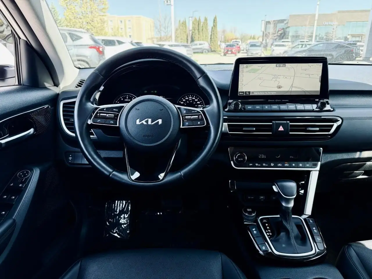 Kia Seltos снимка Kia Seltos