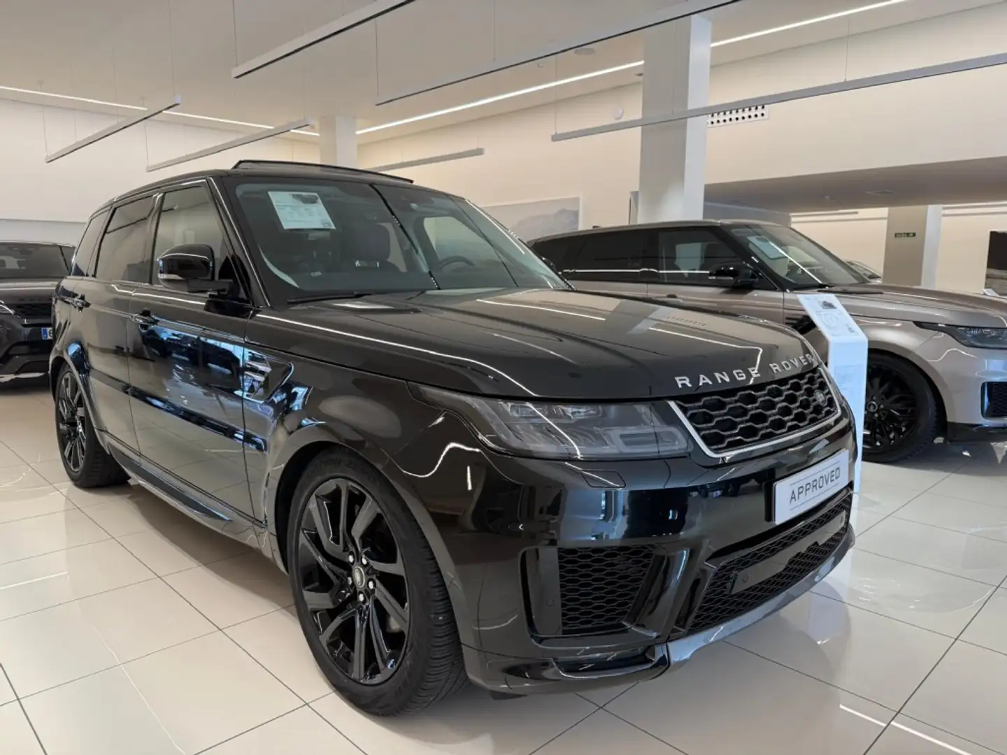 Land Rover Range Rover Sport 3.0D I6 MHEV HSE Aut. 249 Negro - 2