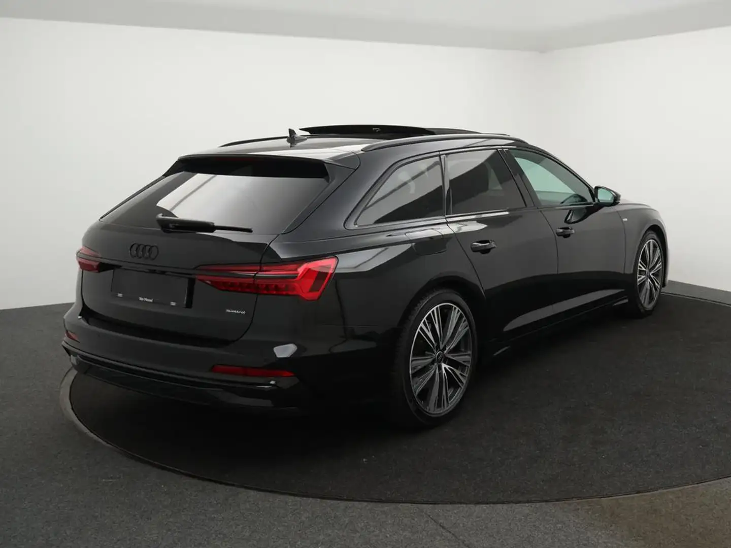 Audi A6 Avant Audi A6 Avant 3XS-line 50TFSIe QUATTRO 299PK Noir - 2