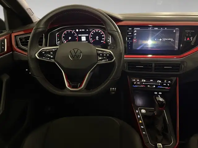 Volkswagen Polo view 6