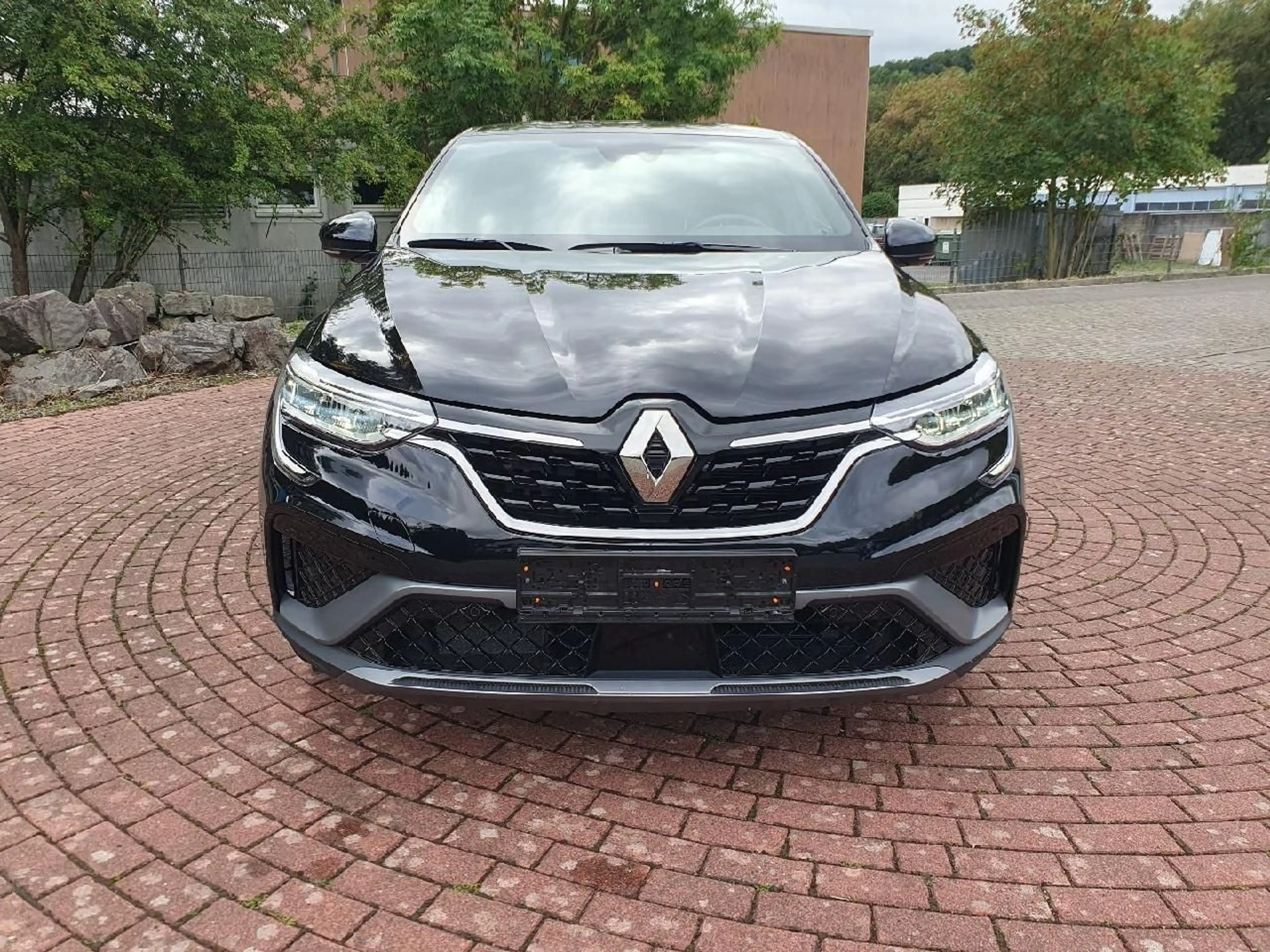 Renault Arkana R.S. Line TCe 140 — photo 8