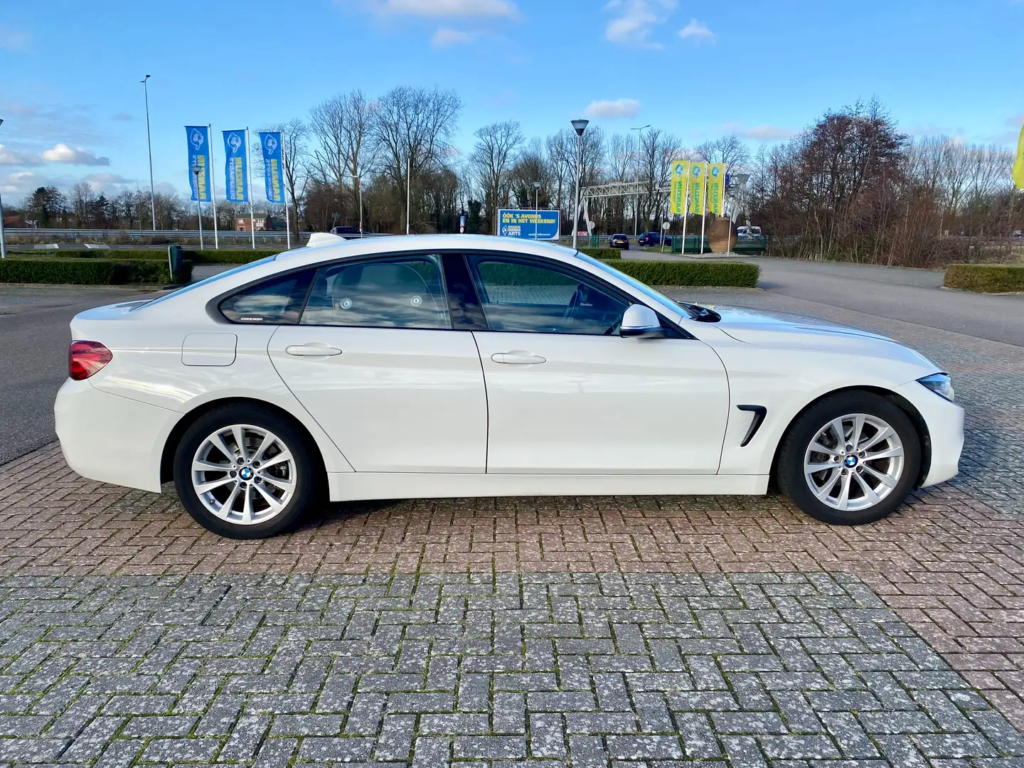 BMW 418 4-Serie Gran Coupé ( 418i 136pk Aut 2019 Wit ) Wit - 2