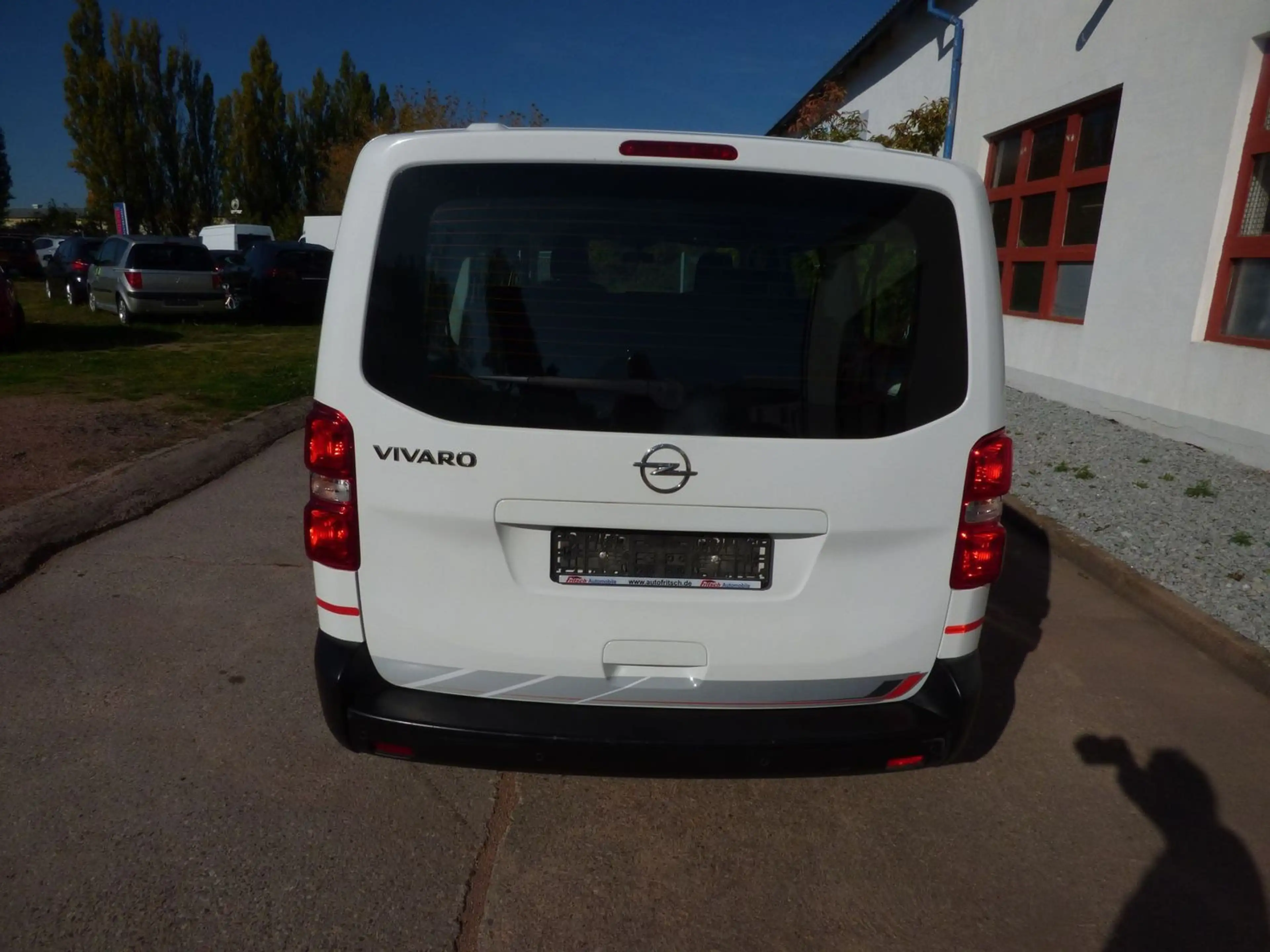 Opel Vivaro L (L3) 8 Sitzer, PDC, DAB, Multimedia — photo 7