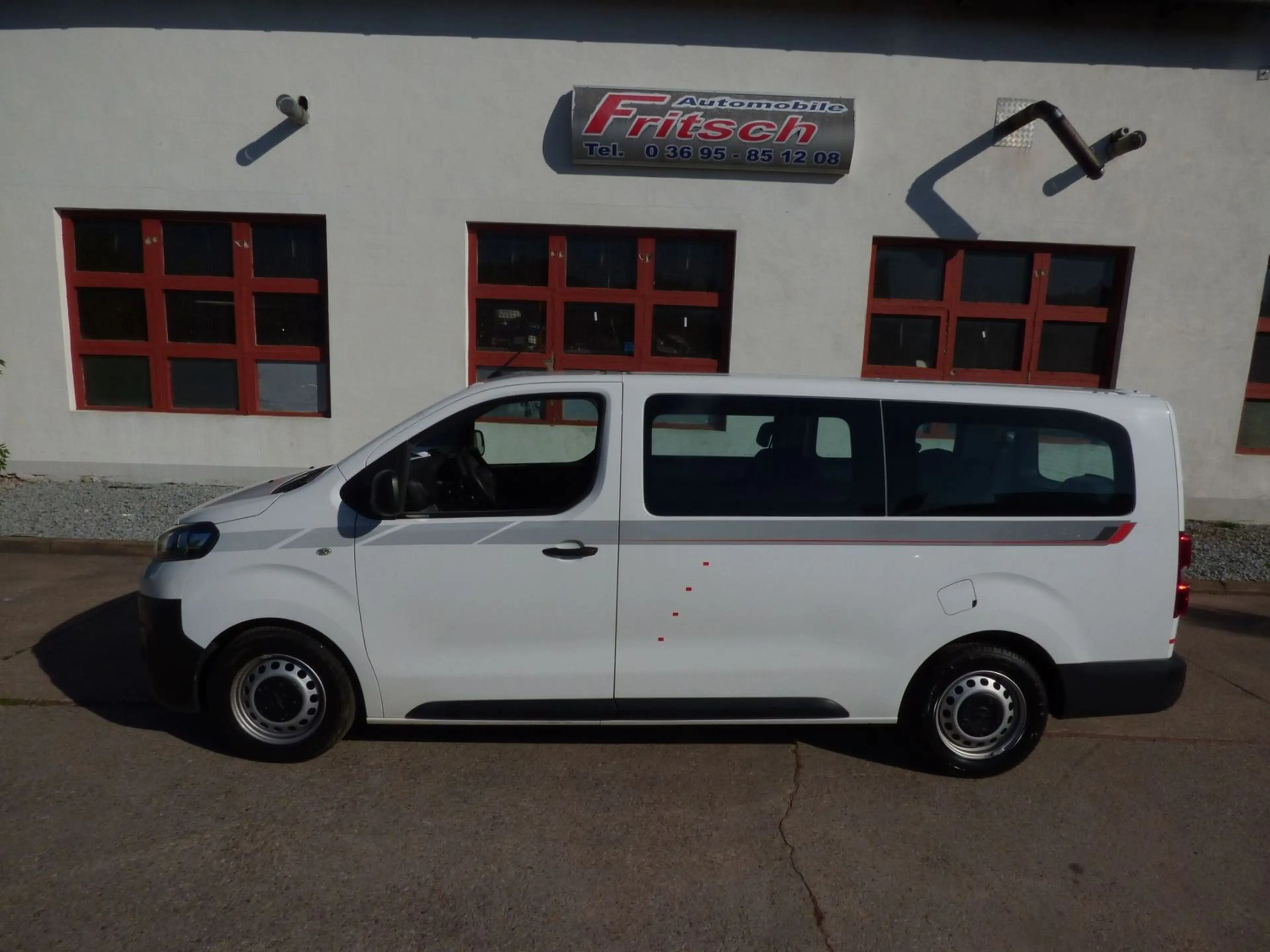 Opel Vivaro L (L3) 8 Sitzer, PDC, DAB, Multimedia
