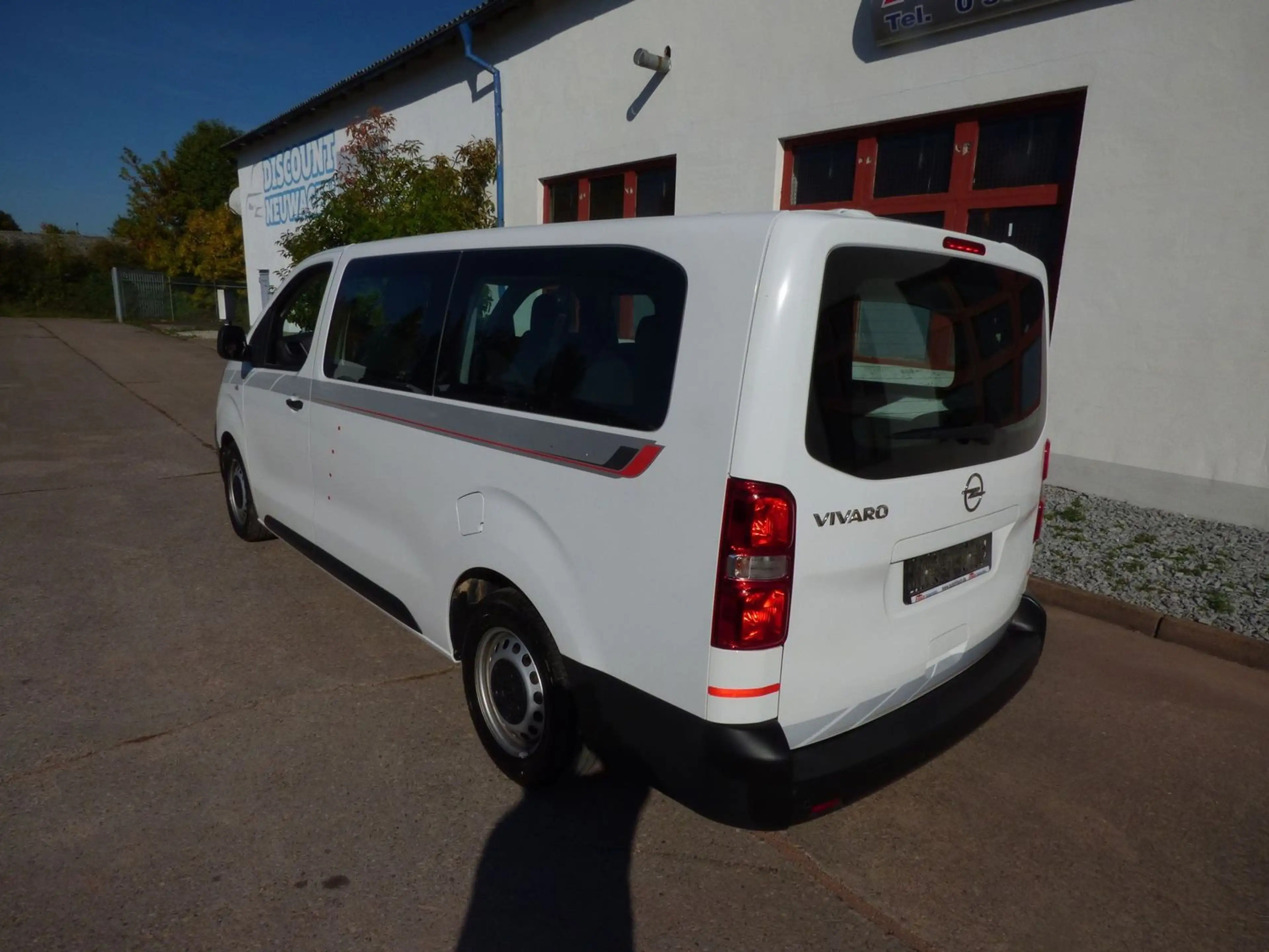 Opel Vivaro L (L3) 8 Sitzer, PDC, DAB, Multimedia — photo 8