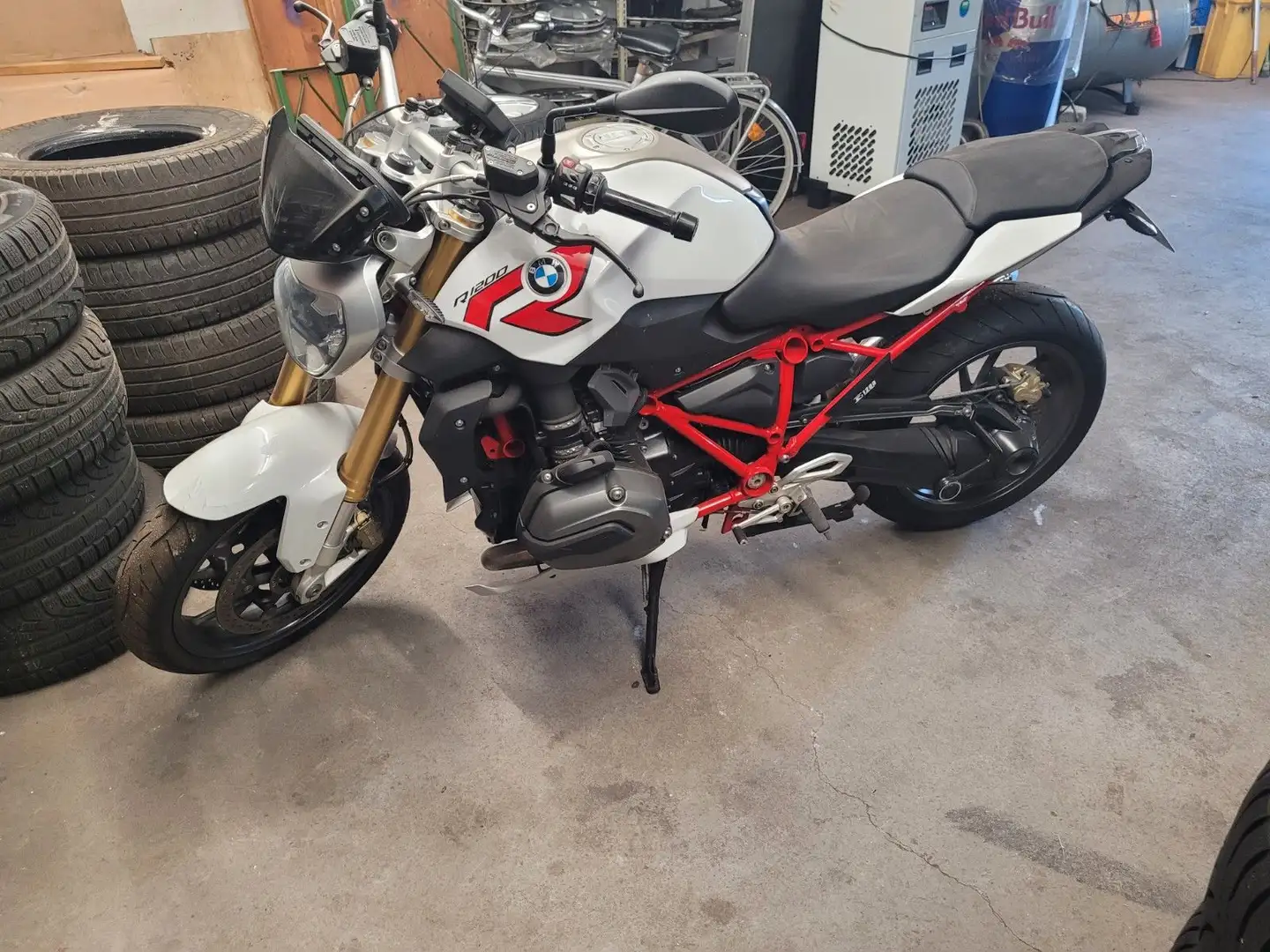 BMW R 1200 R kurzes Heck Weiß - 2