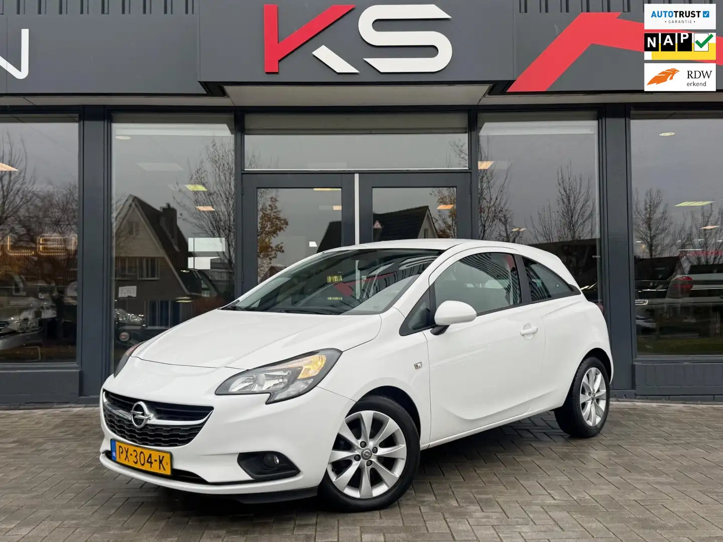 Opel Corsa 1.4 Edition Cruise Airco Nap Nieuwe apk Blanc - 1