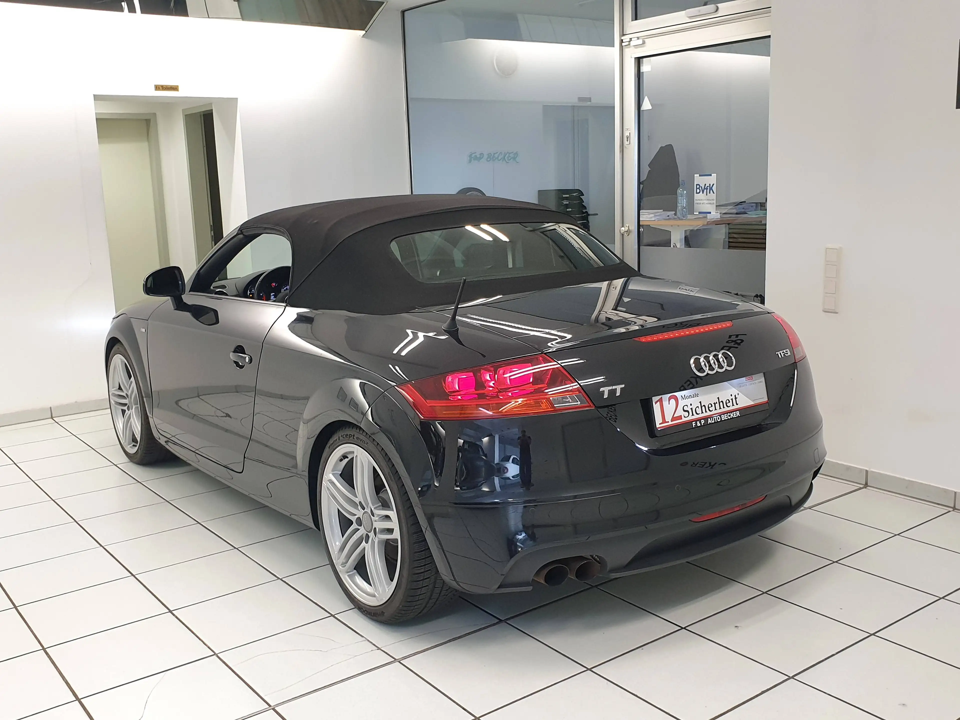 Audi TT TT Roadster 1.8 TFSI S Tronic S Line 1.Hand Leder Navi Xenon BOSE — photo 10