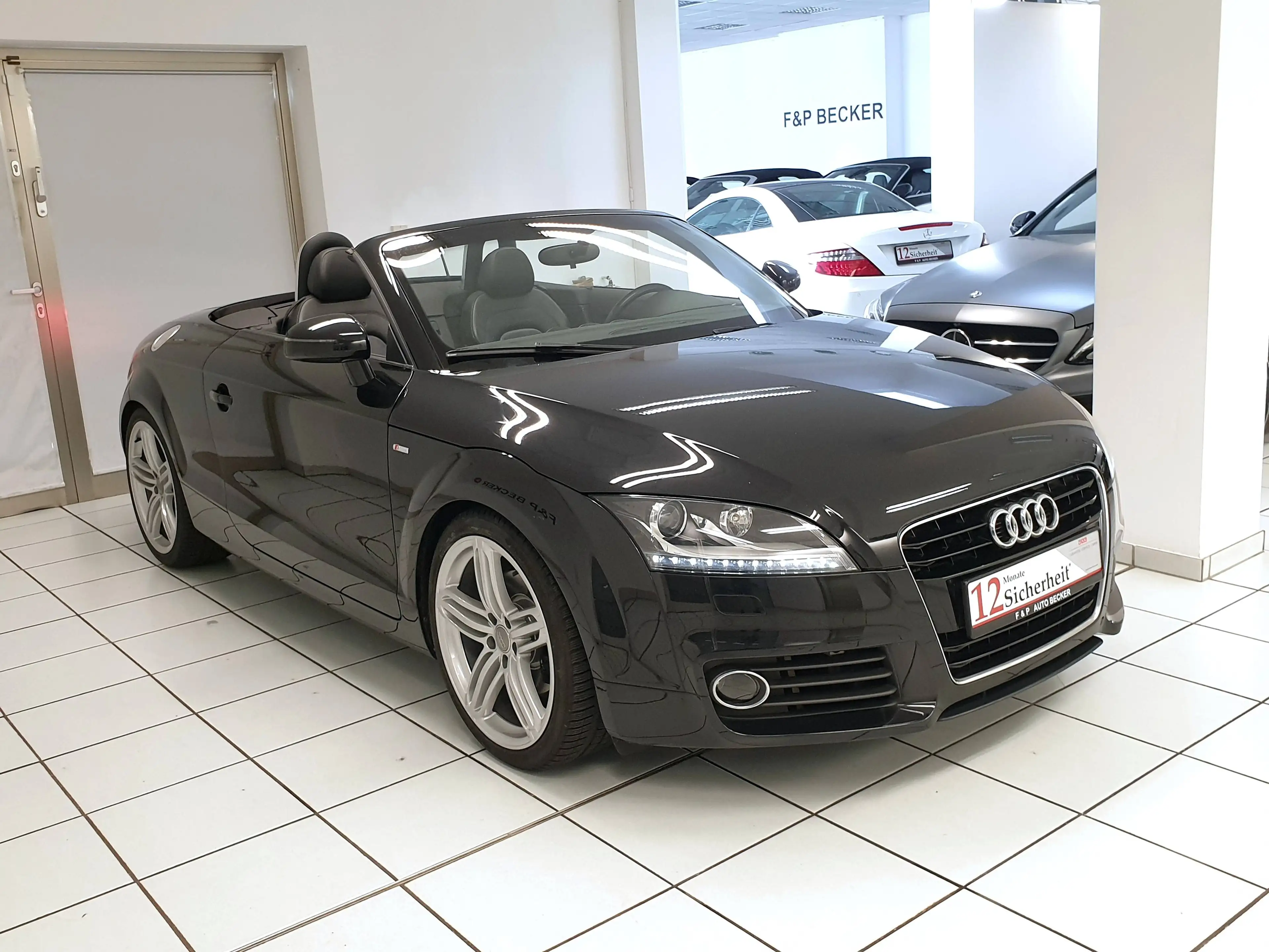 Audi TT TT Roadster 1.8 TFSI S Tronic S Line 1.Hand Leder Navi Xenon BOSE — photo 3