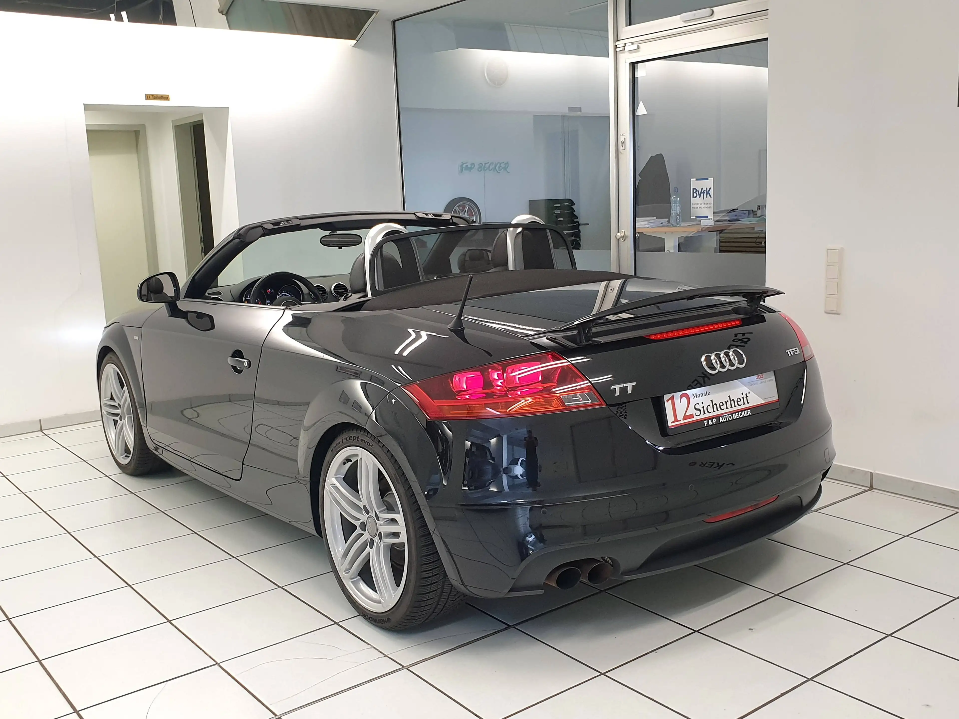 Audi TT TT Roadster 1.8 TFSI S Tronic S Line 1.Hand Leder Navi Xenon BOSE — photo 12