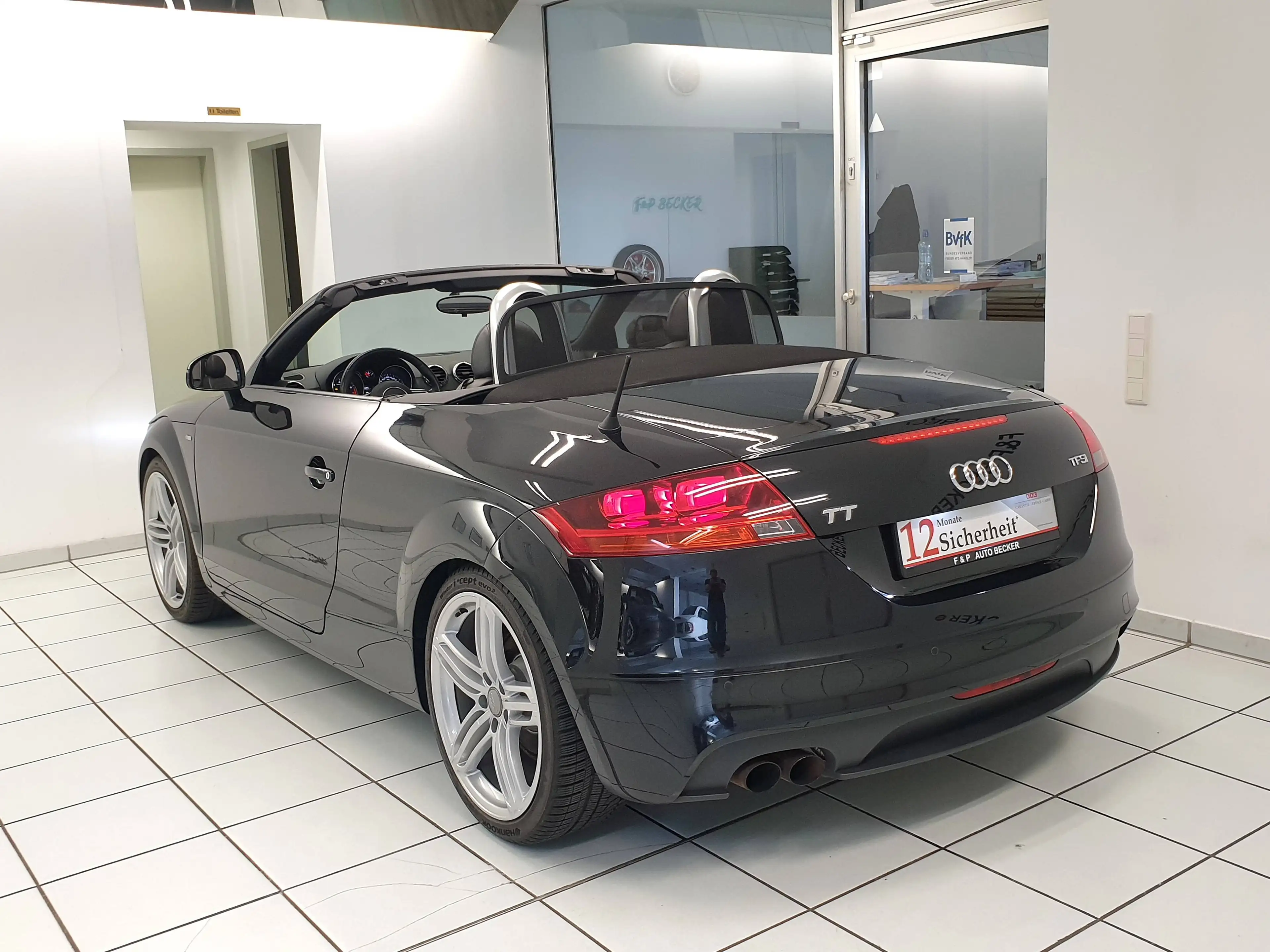 Audi TT TT Roadster 1.8 TFSI S Tronic S Line 1.Hand Leder Navi Xenon BOSE — photo 11