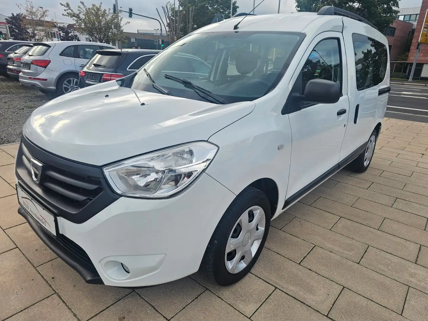 Dacia Dokker Ambiance Weiß - 1
