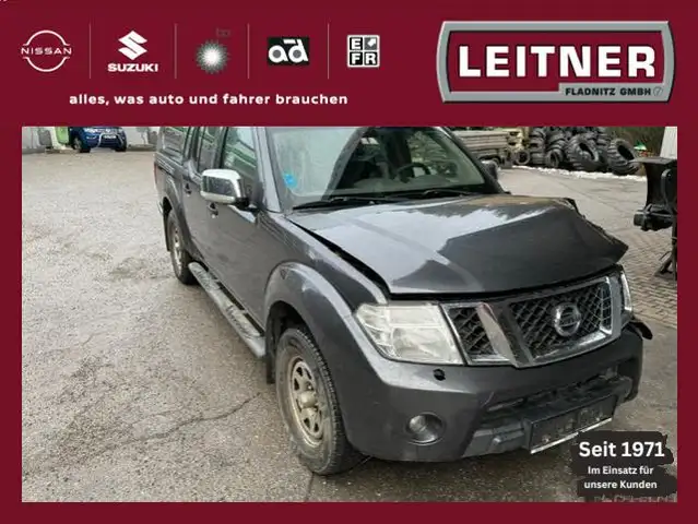 Nissan Navara Navara V6 Unfall auch Einzelteileverkauf!!!