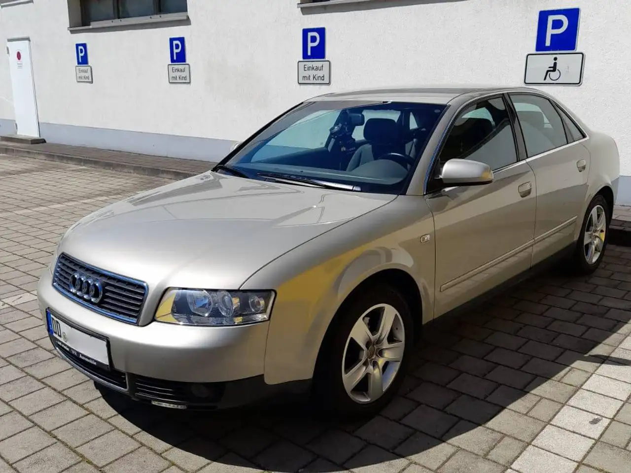 Audi A4 2.0 multitronic, foto 1