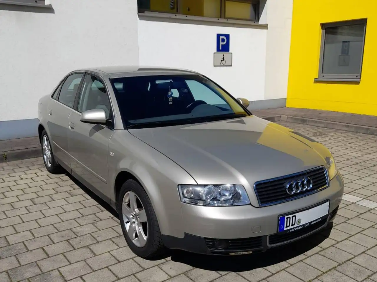 Audi A4 2.0 multitronic, foto 4