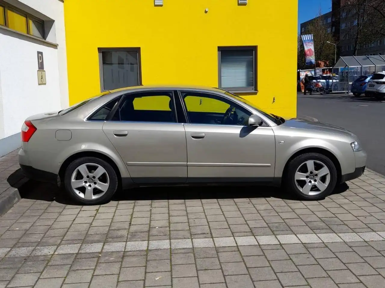 Audi A4 2.0 multitronic, foto 5