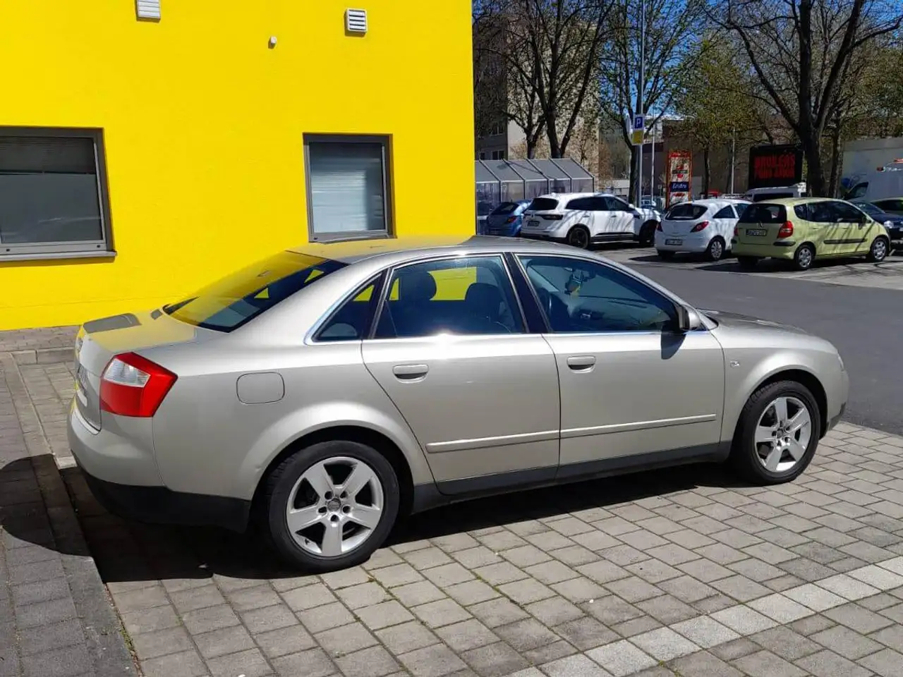 Audi A4 2.0 multitronic, foto 7