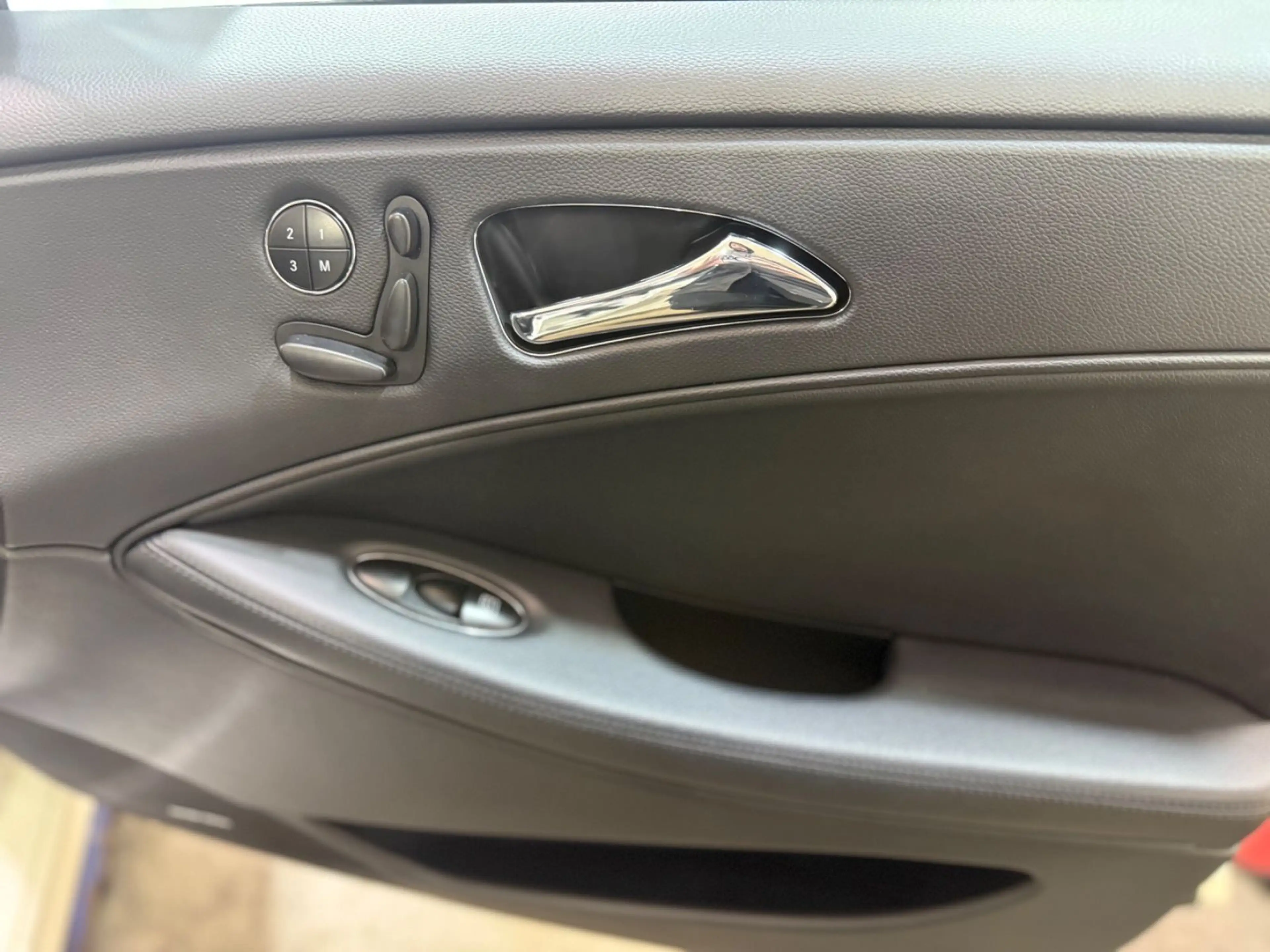 Mercedes-Benz CLS 500 AMG  CLS 550 AMG  / Top Zustand / — photo 14