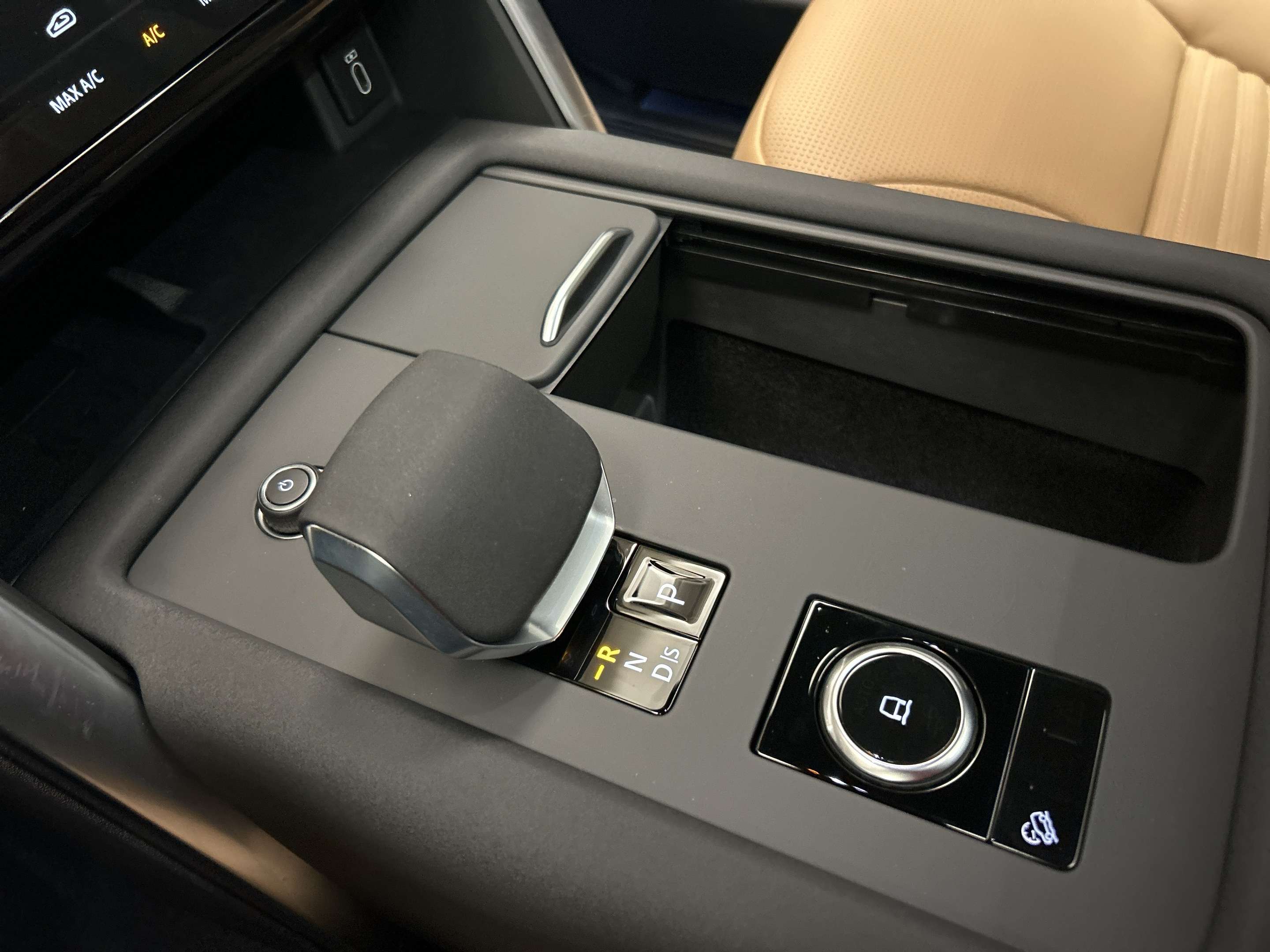 2026 Land Rover Discovery Dynamic SE thumb 18