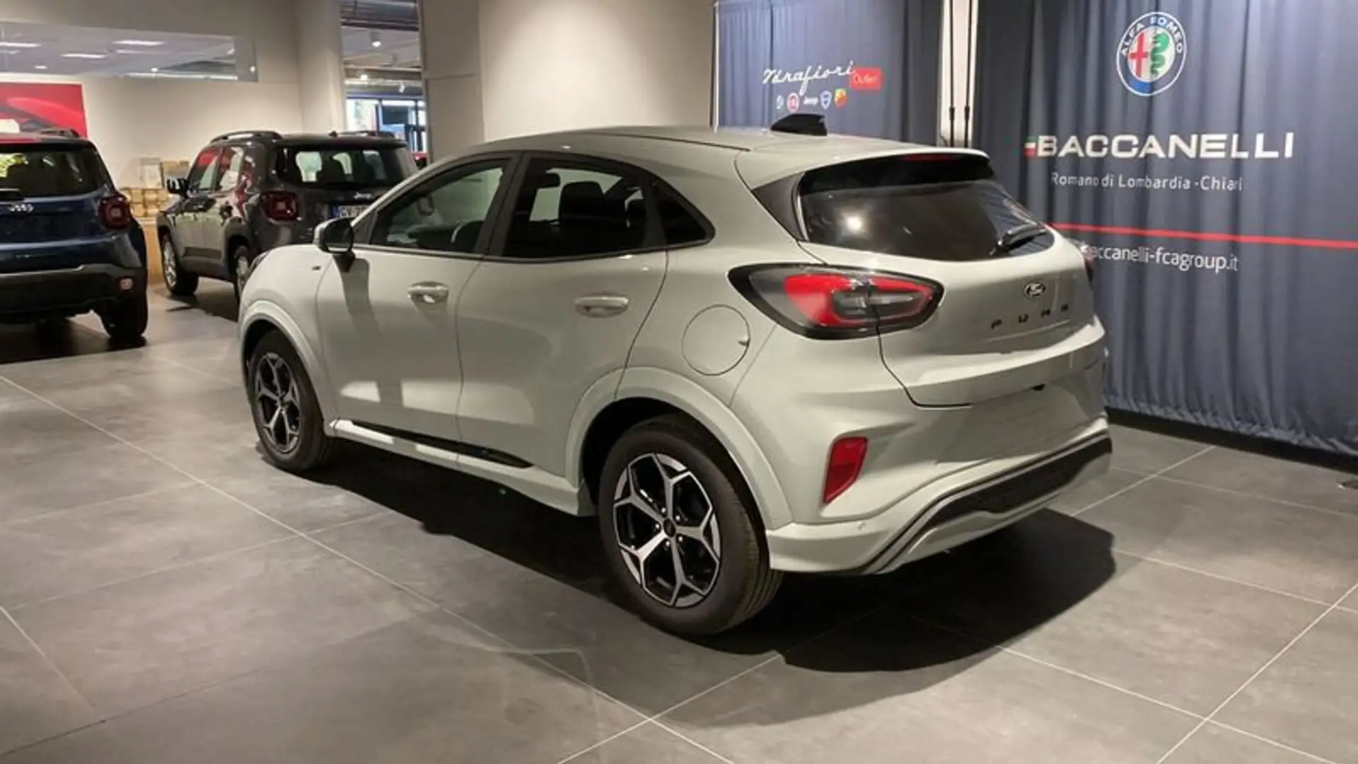 Ford Puma 1.0 EcoBoost Hybrid 125 CV S&S ST-Line Gri - 2