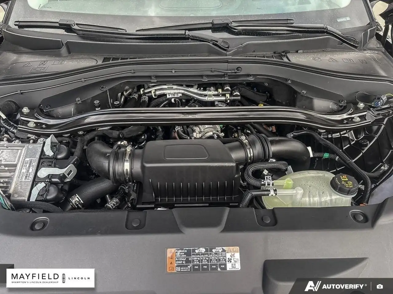 Lincoln Aviator снимка Lincoln Aviator