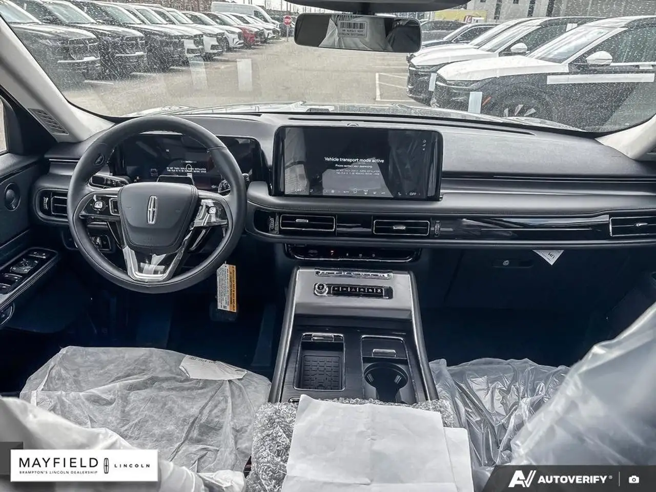 Lincoln Aviator снимка Lincoln Aviator