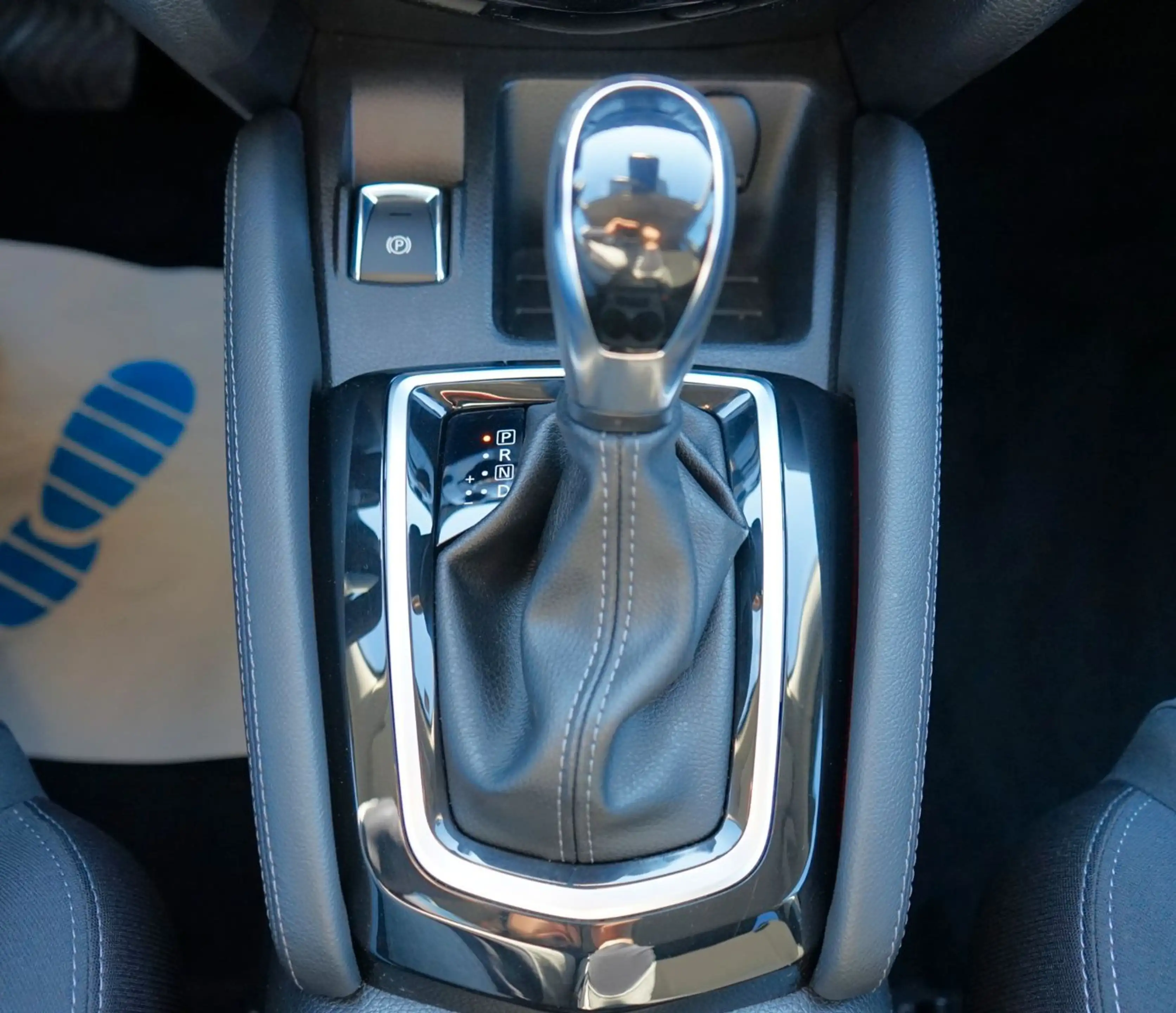 Nissan Qashqai N-Connecta 1.HAND/PDC/ACC/ISOFIX/RFK/MFL — photo 7
