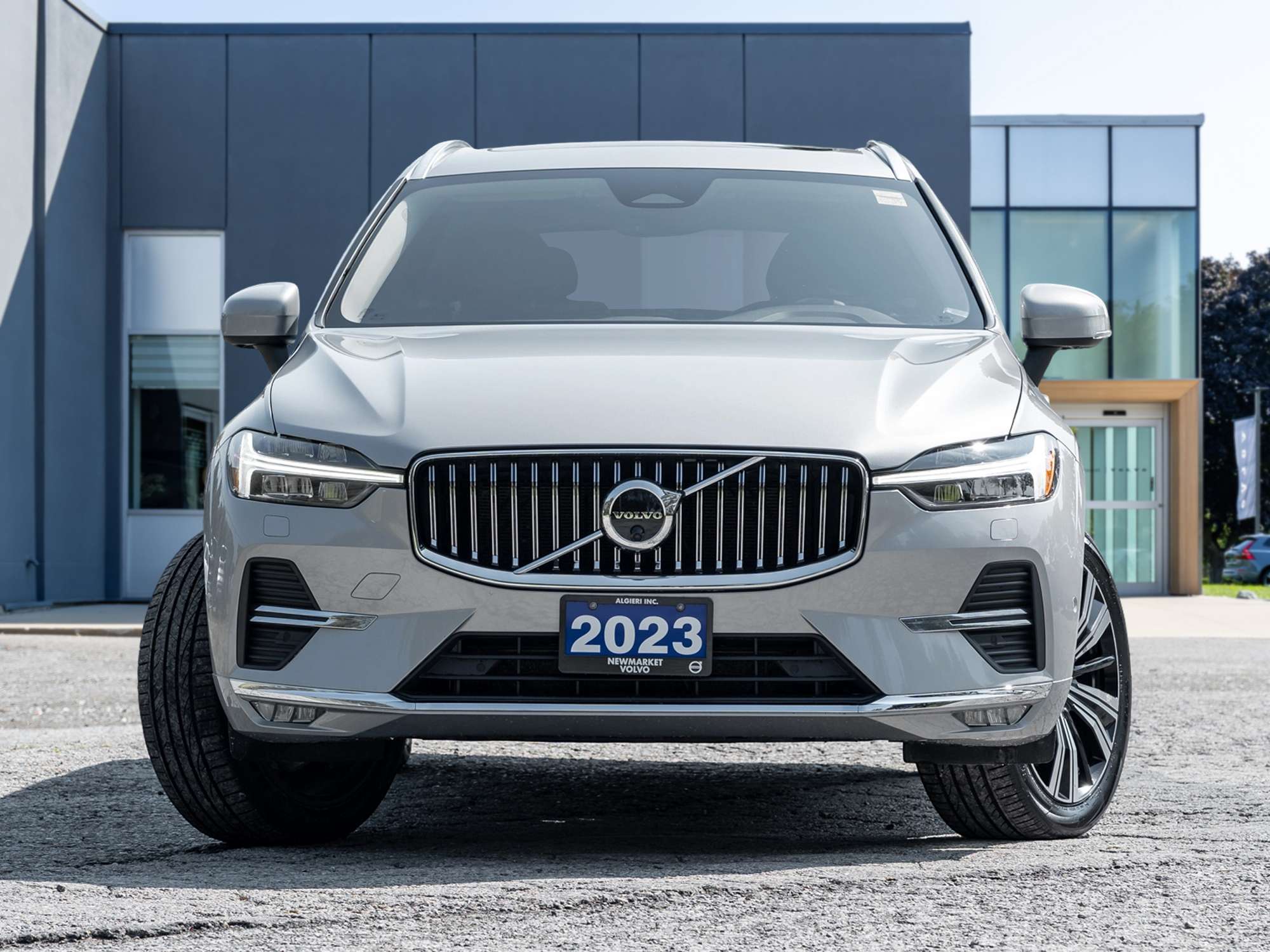 2023 Volvo XC60 B6 AWD PLUS |OFF LEASE |ACCIDENTS FREE — снимка 1