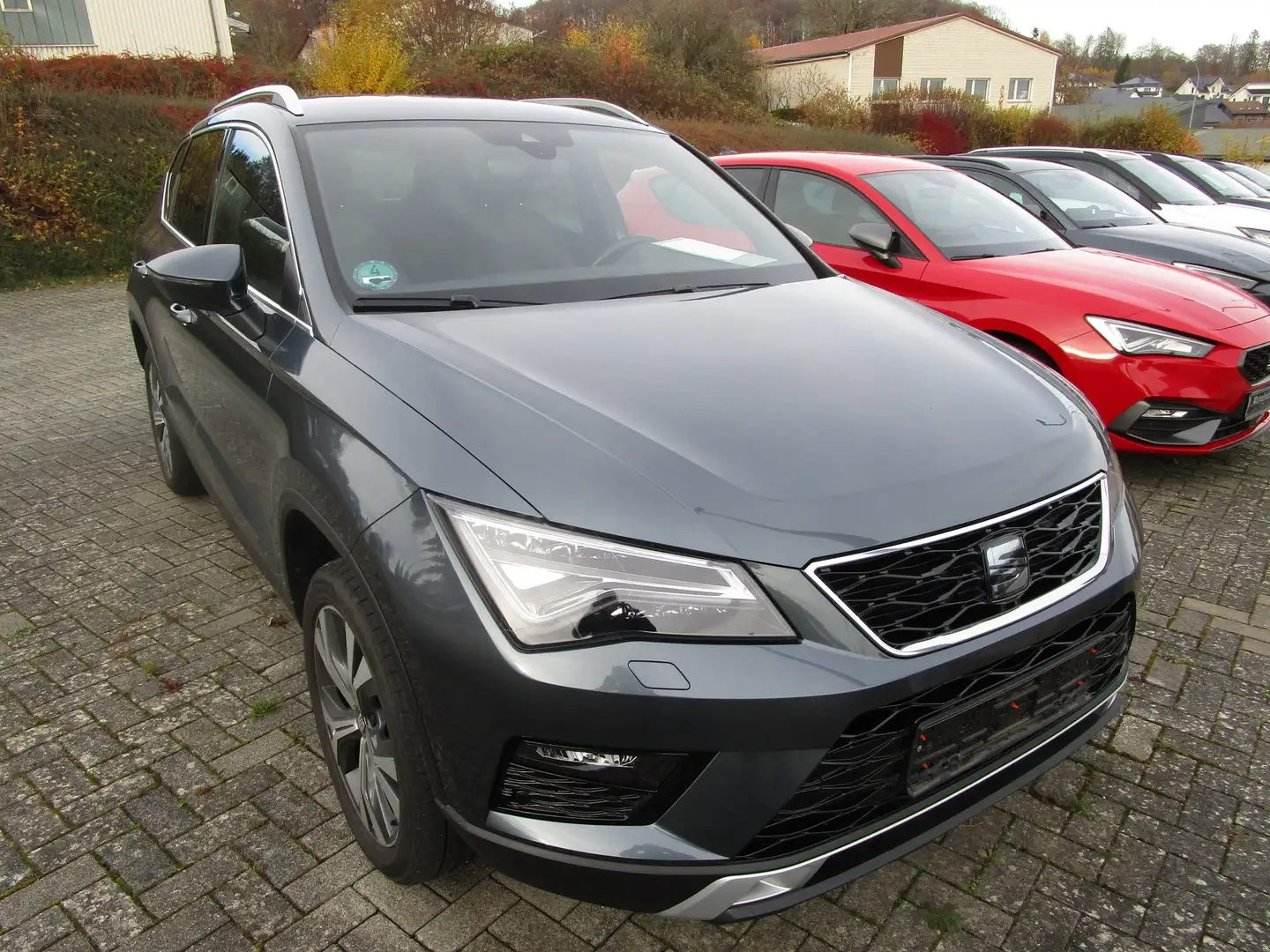 SEAT Ateca 1.5 TSI Xcellence Grau - 2
