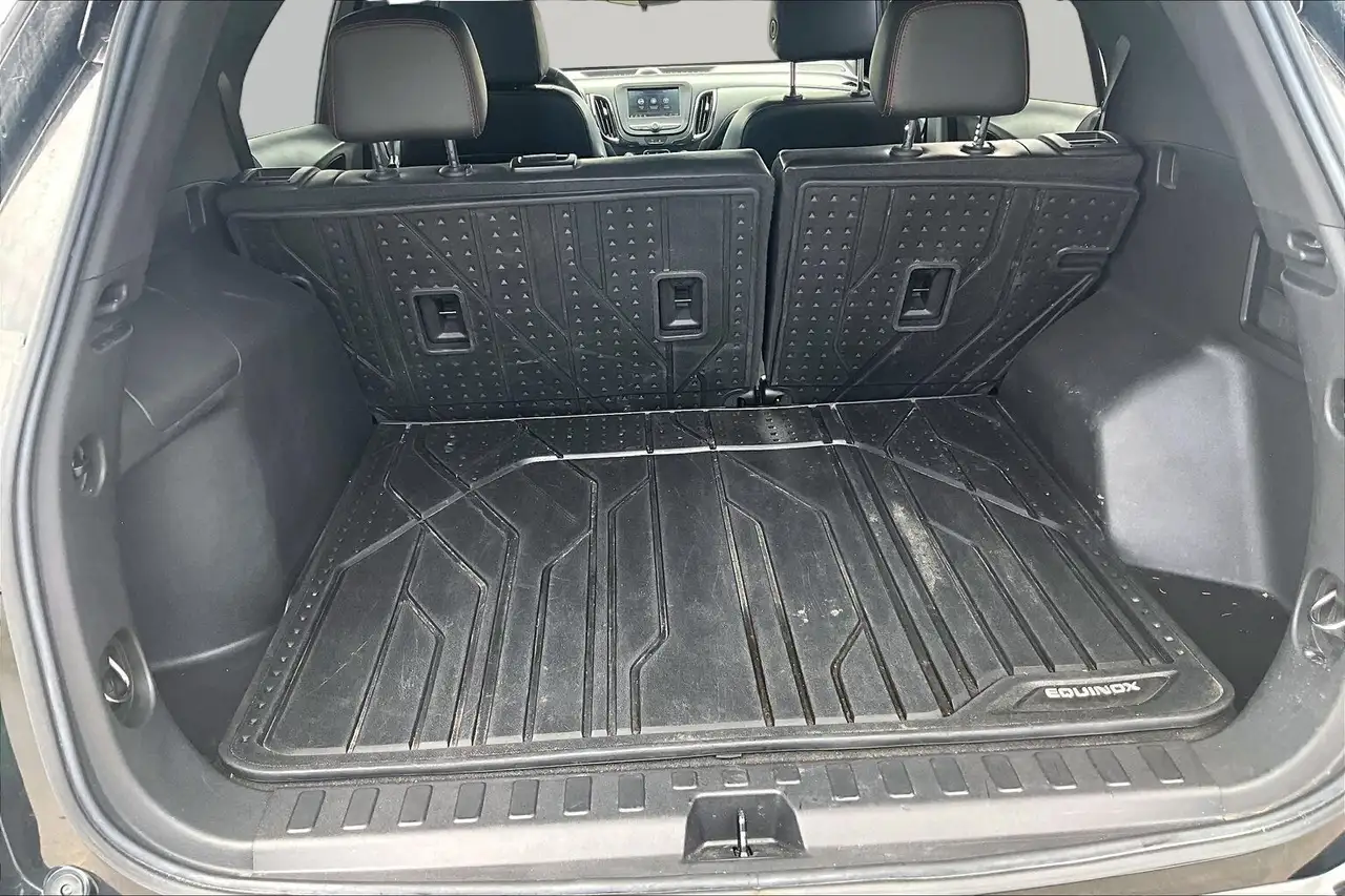 Chevrolet Equinox снимка Chevrolet Equinox