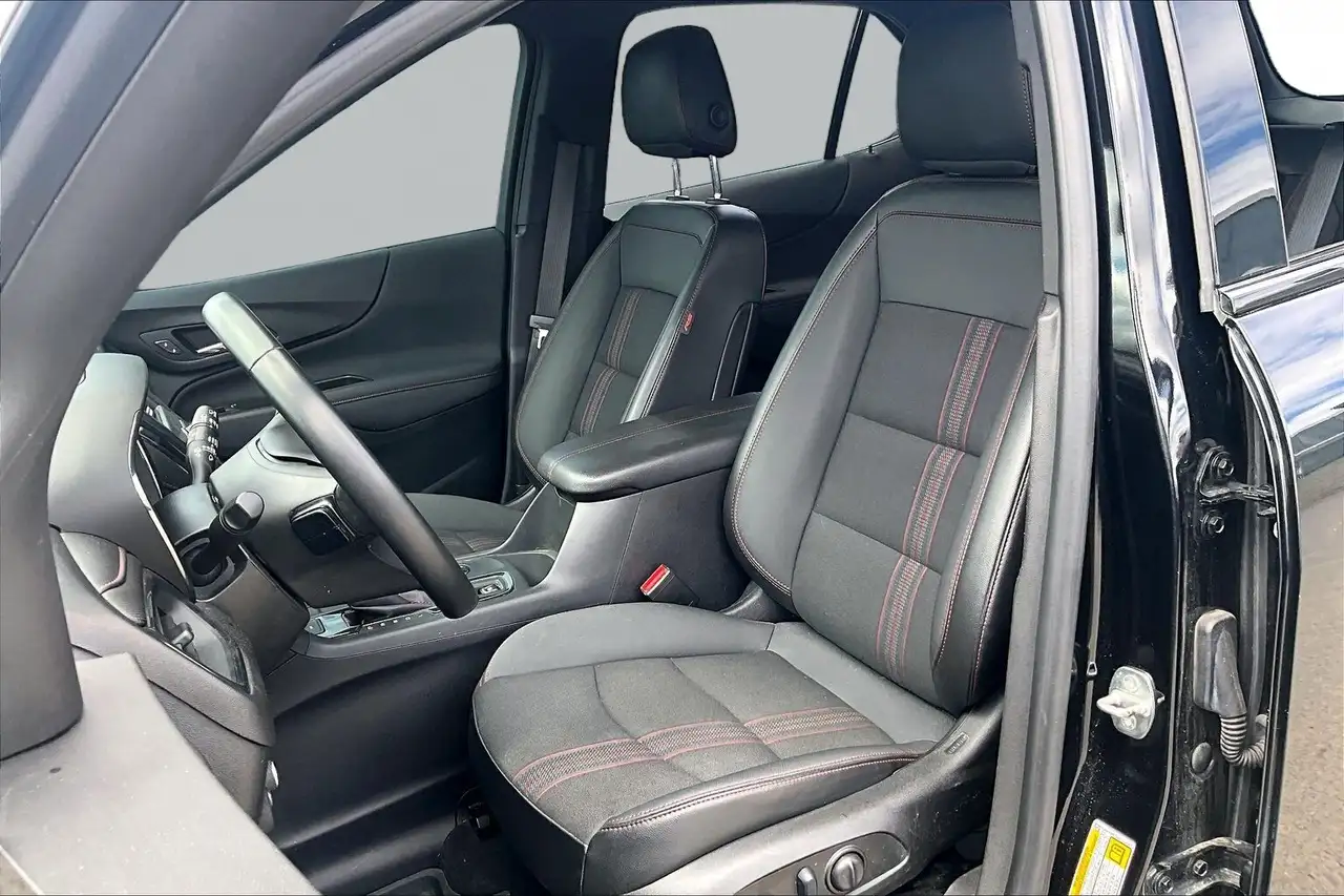 Chevrolet Equinox снимка Chevrolet Equinox