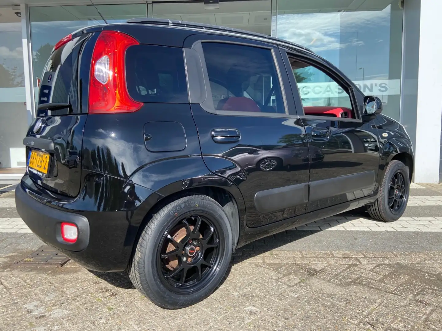 Fiat Panda 0.9 TwinAir Lounge 4 NIEUWE BANDEN Zwart - 2