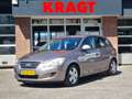 Kia Ceed / cee'd X-tra 1.4 109 pk - Nieuwe koppeling - Koude airco Beige - thumbnail 1