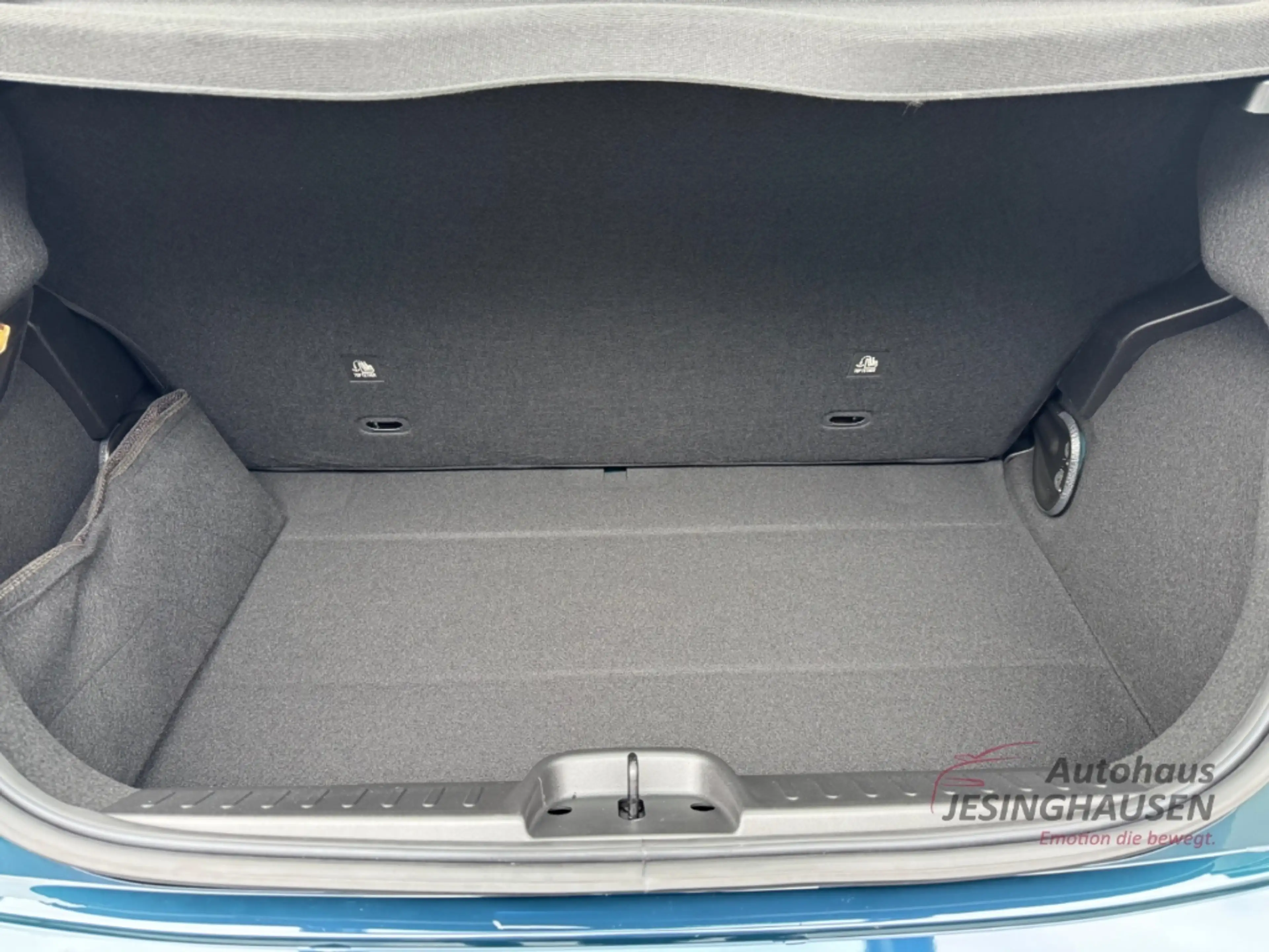 Fiat 500 Icon Digitales Cockpit Apple CarPl. Klima-Autom Te — photo 8