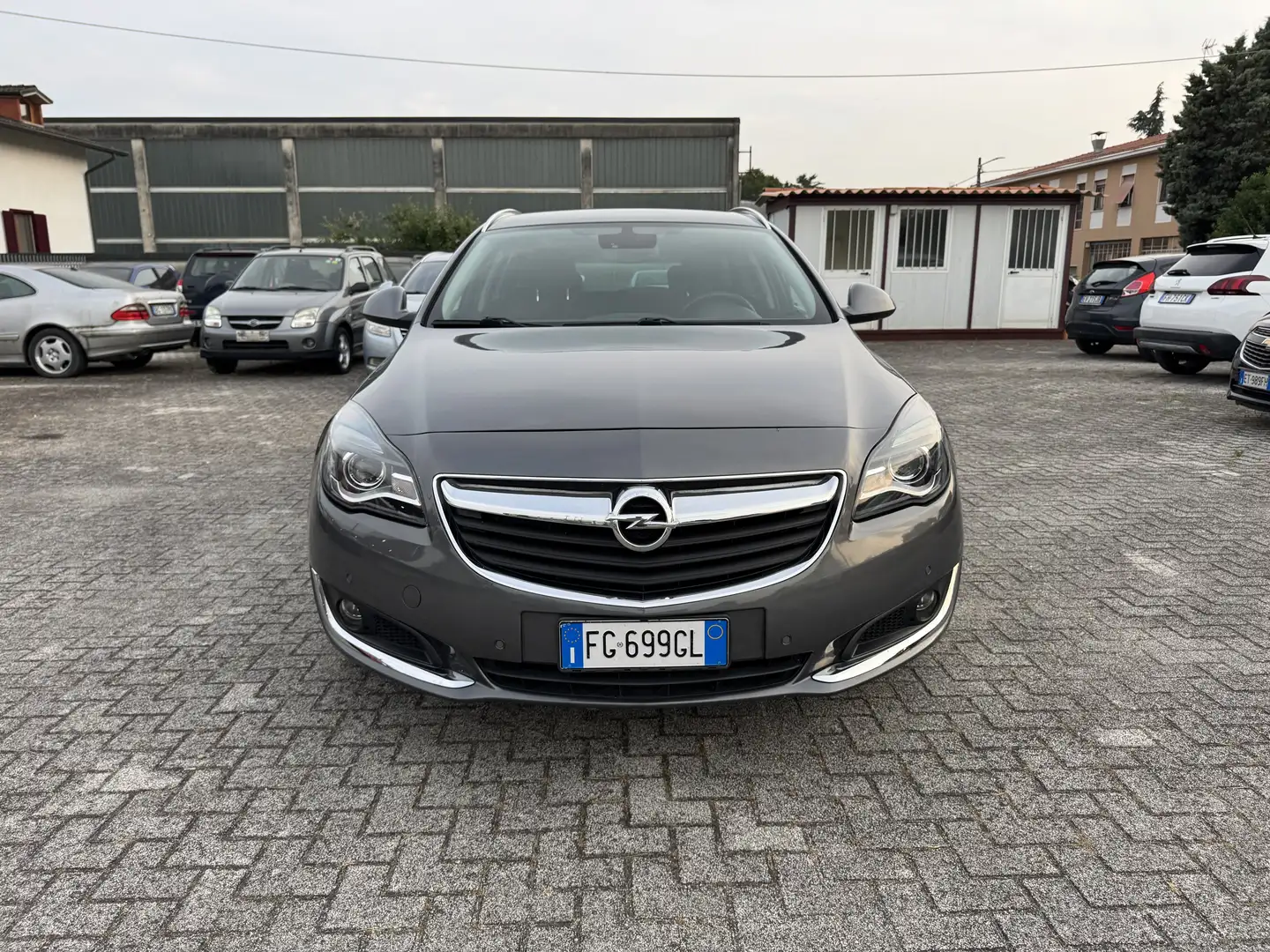 Opel Insignia Sports Tourer 1.6 cdti Cosmo Business 136cv/Euro6B - 2