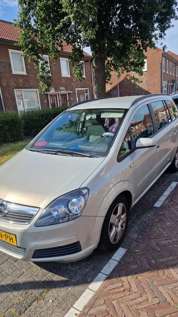 Opel Zafira OPC - 1
