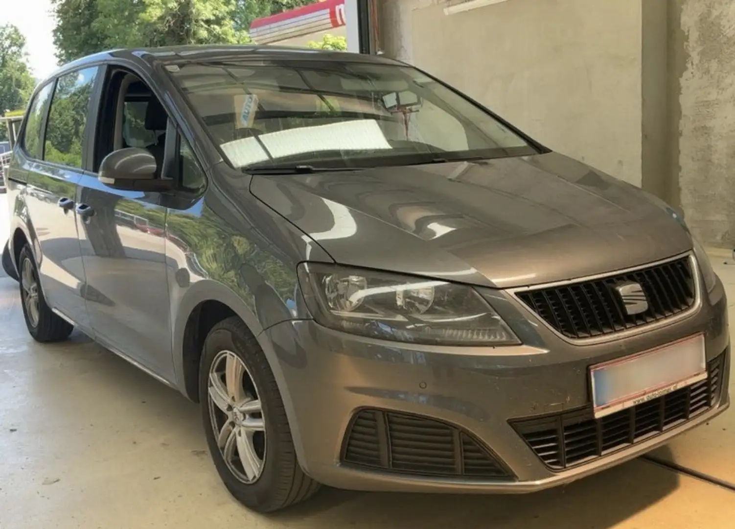 SEAT Alhambra Business 2,0 TDI 02/2026 + 4 Monate - 1