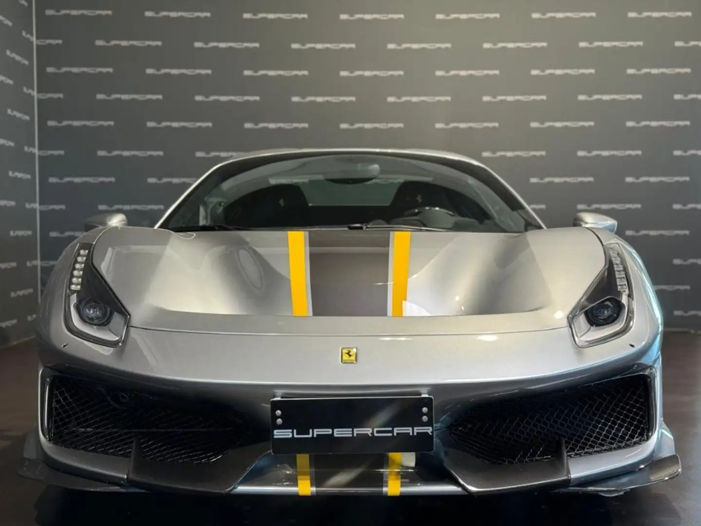 Ferrari 488 Pista Spider Gris - 2