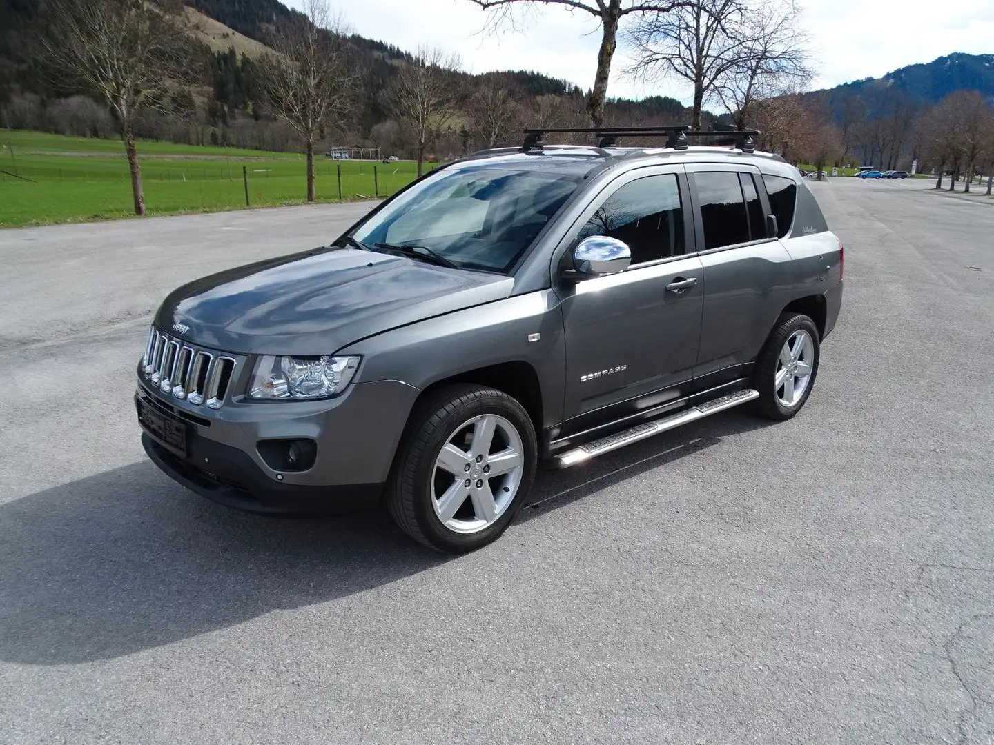 Jeep Compass Limited 4x4 Gris - 1