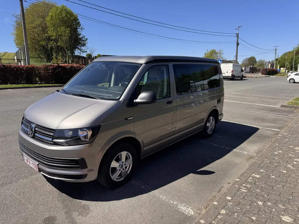 Volkswagen T6 California 2016 из Европы — купить под ключ
