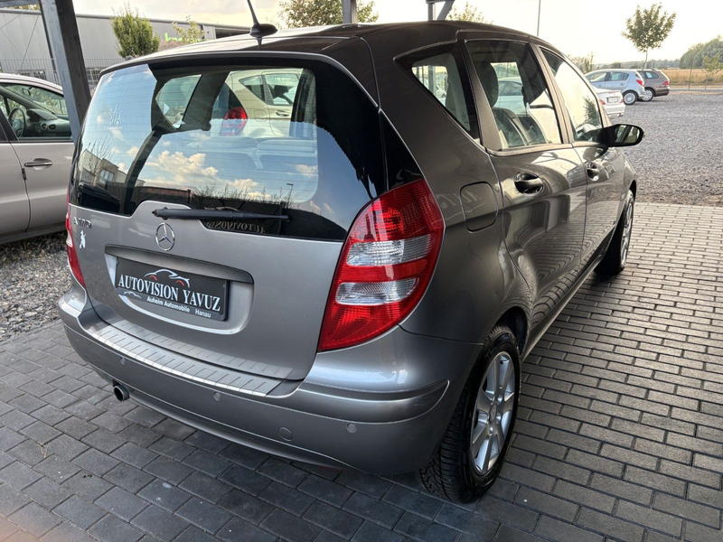 Mercedes-Benz A 150 /TÜV NEU SERVICE NEU/PDC/AUTOMATIK/SHZ/ — photo 6