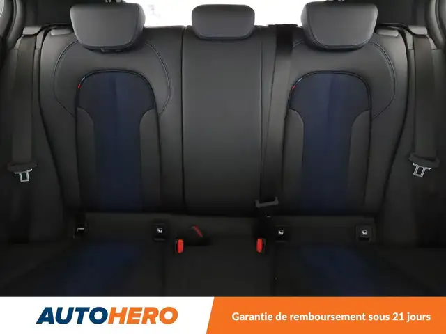 BMW 1 Series view 15