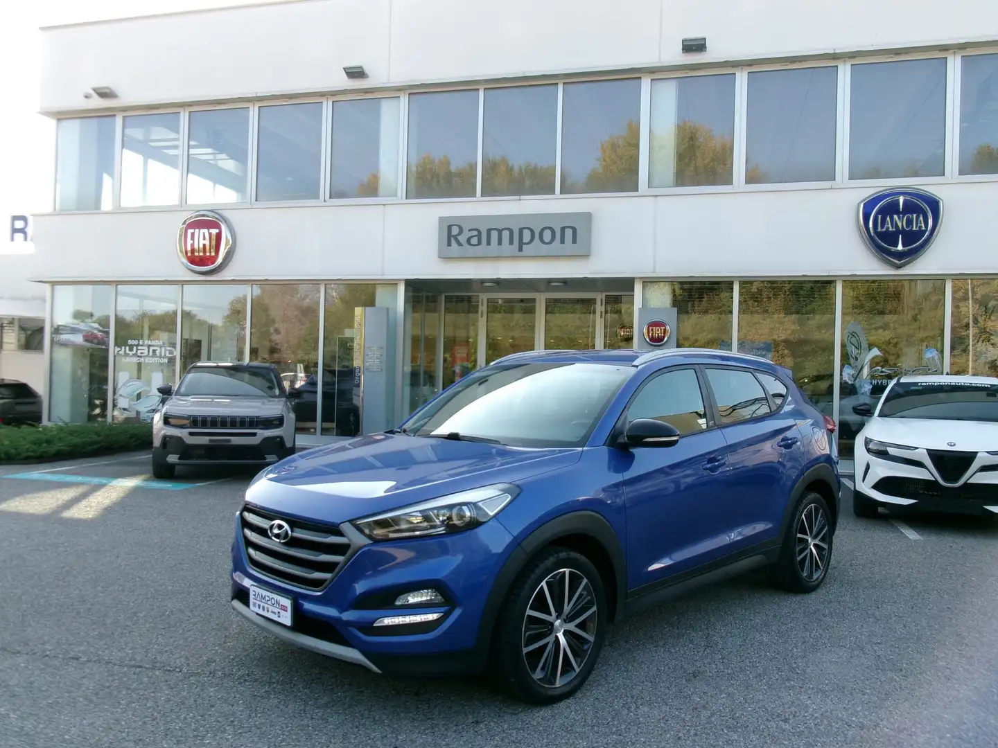 Hyundai TUCSON Tucson 1.7 CRDi DCT go! Blau - 1