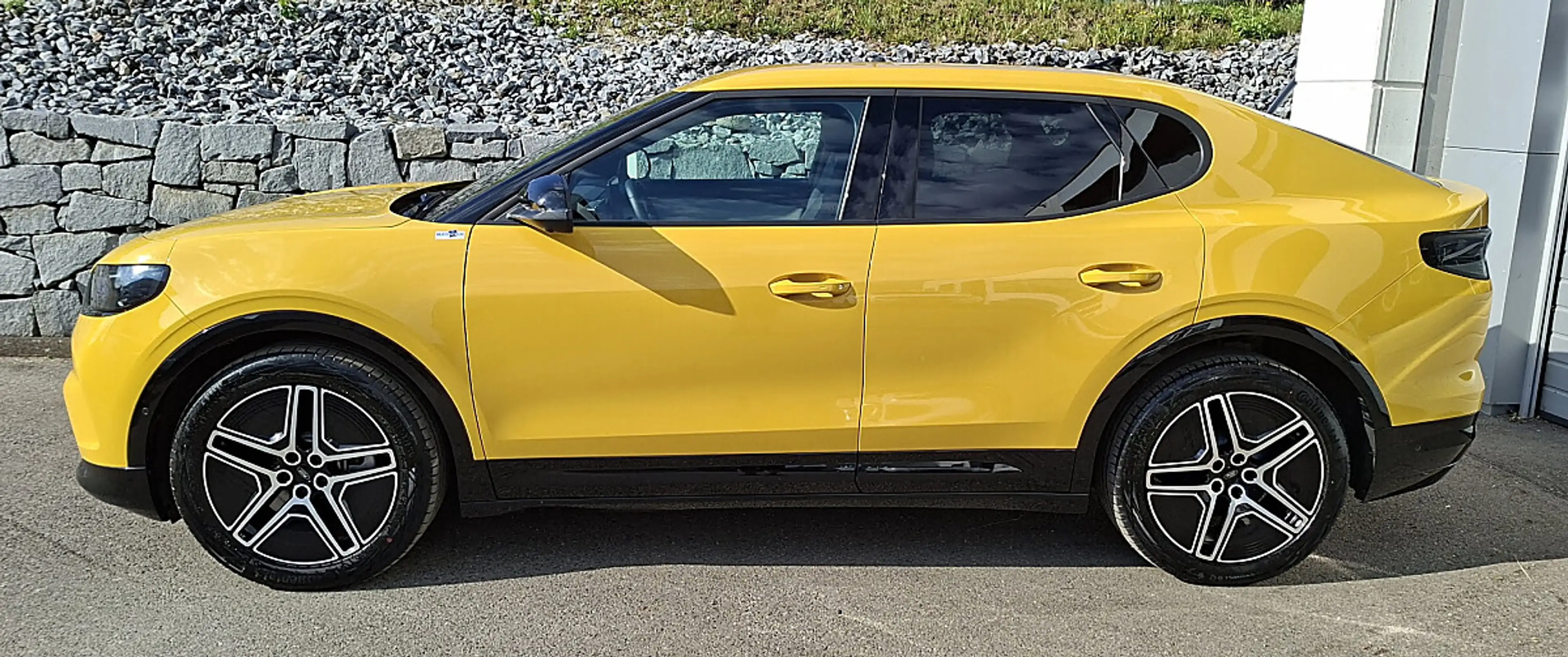 Ford Capri Elektro Extended Range Premium — photo 4