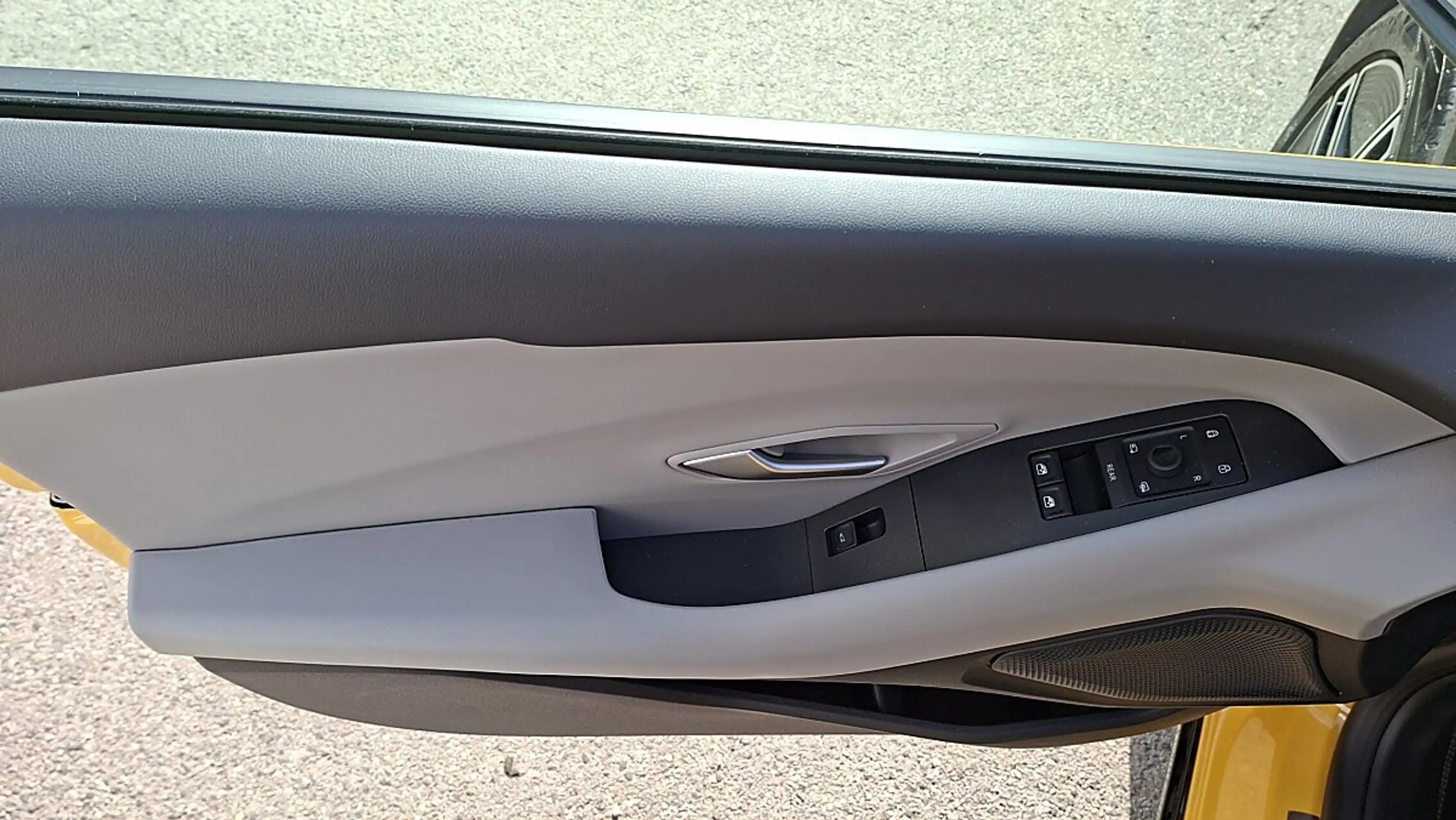 Ford Capri Elektro Extended Range Premium — photo 9
